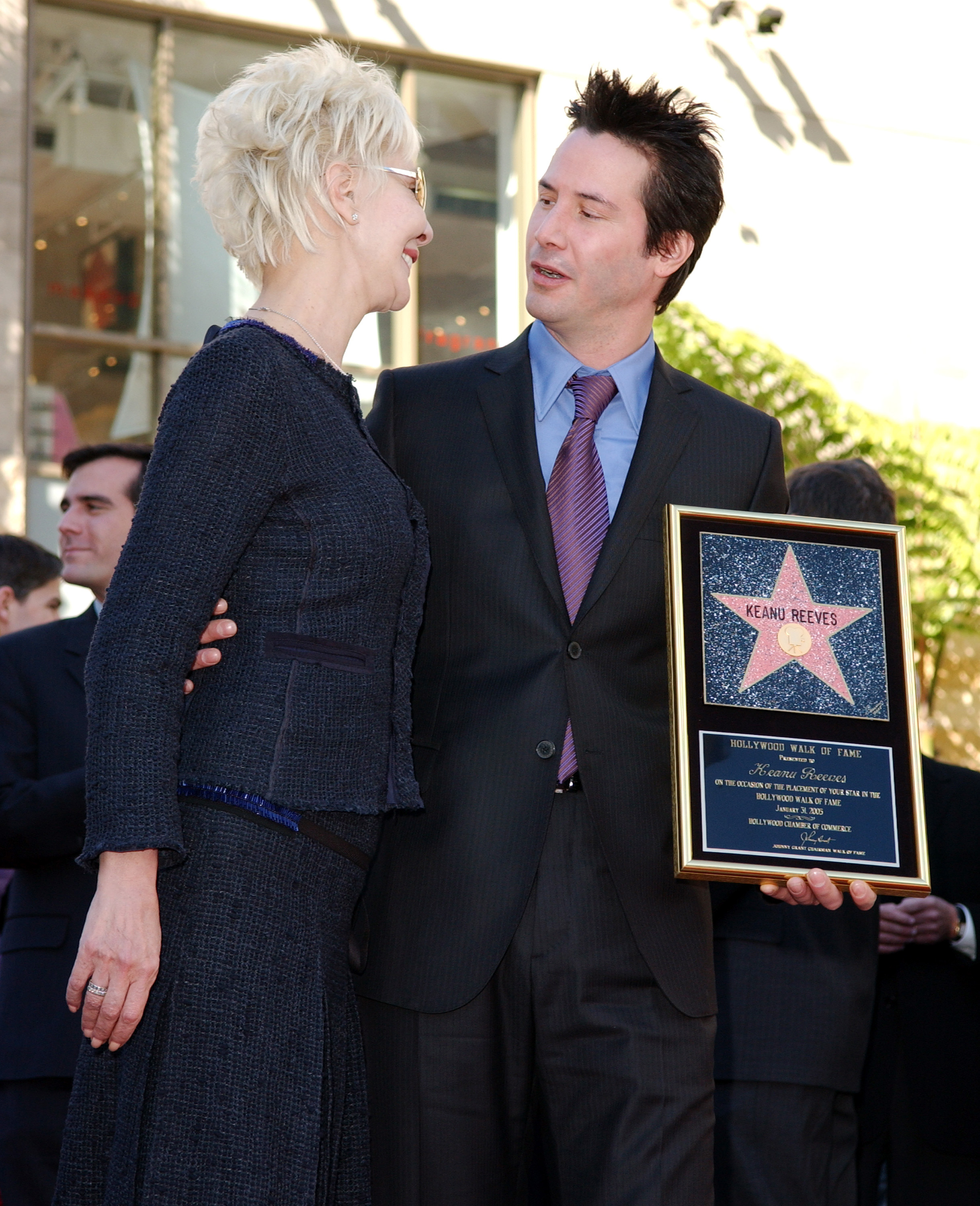 Keanu Reeves y Patricia Taylor en Hollywood, California, en 2005. | Foto: Getty Images