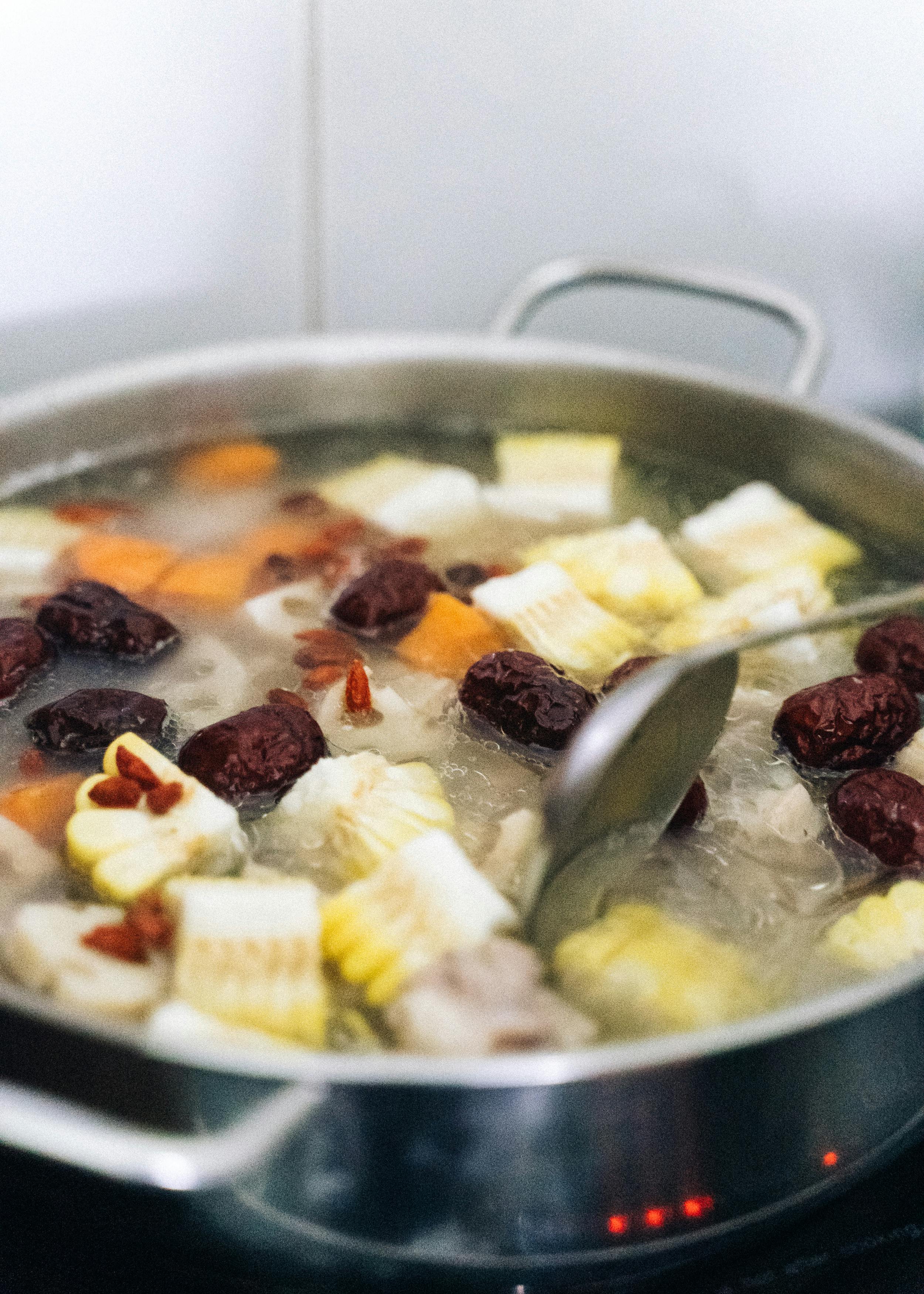 Una olla de sopa | Fuente: Pexels