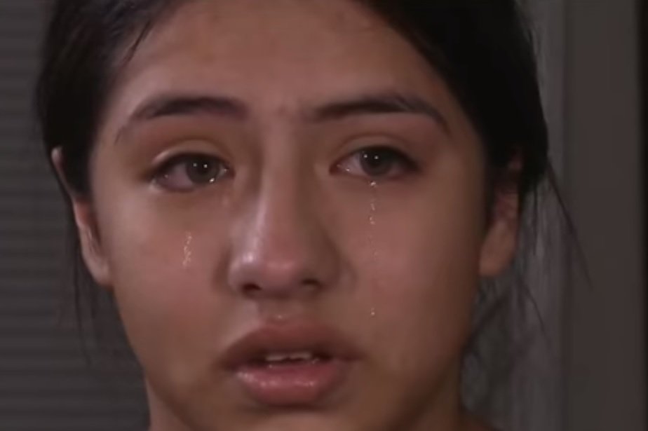 Lucero Gómez llorando.| Imagen tomada de: YouTube/Primer Impacto