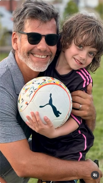 Florencia Peña compartió varias imágenes familiares para festejar el cumpleaños número 9 de su hijo Felipe | Fuente: Instagram/flor_de_p