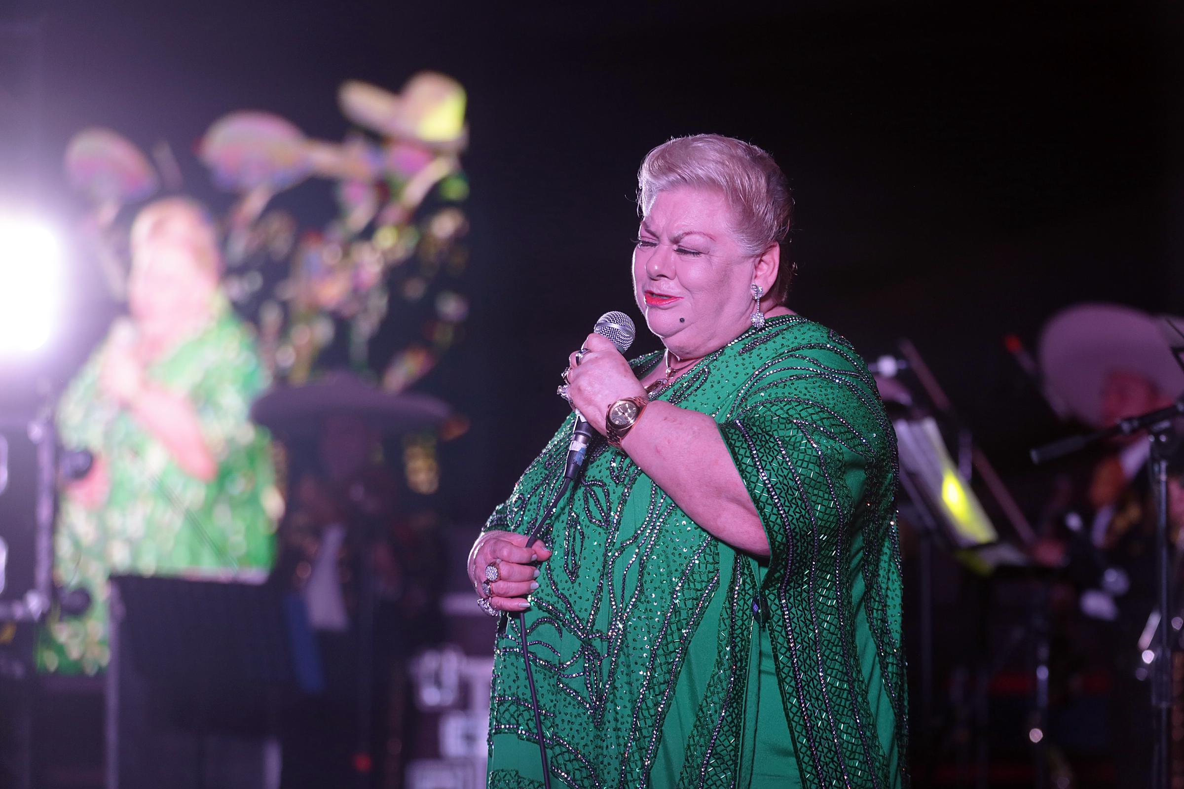 Paquita la del Barrio actúa durante un concierto como parte del USA Tour 2018 en Mesquite Rodeo el 01 de julio de 2018 en Mesquite, Texas. | Fuente: Getty Images