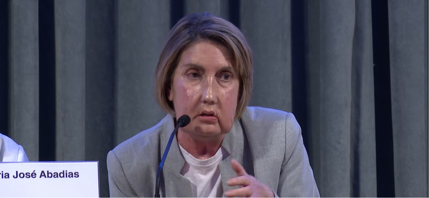 Carme, la mujer que se sometió a un trasplante facial en el Hospital Vall d'Hebron en Barcelona. | Fuente: YouTube/LibertadDigital