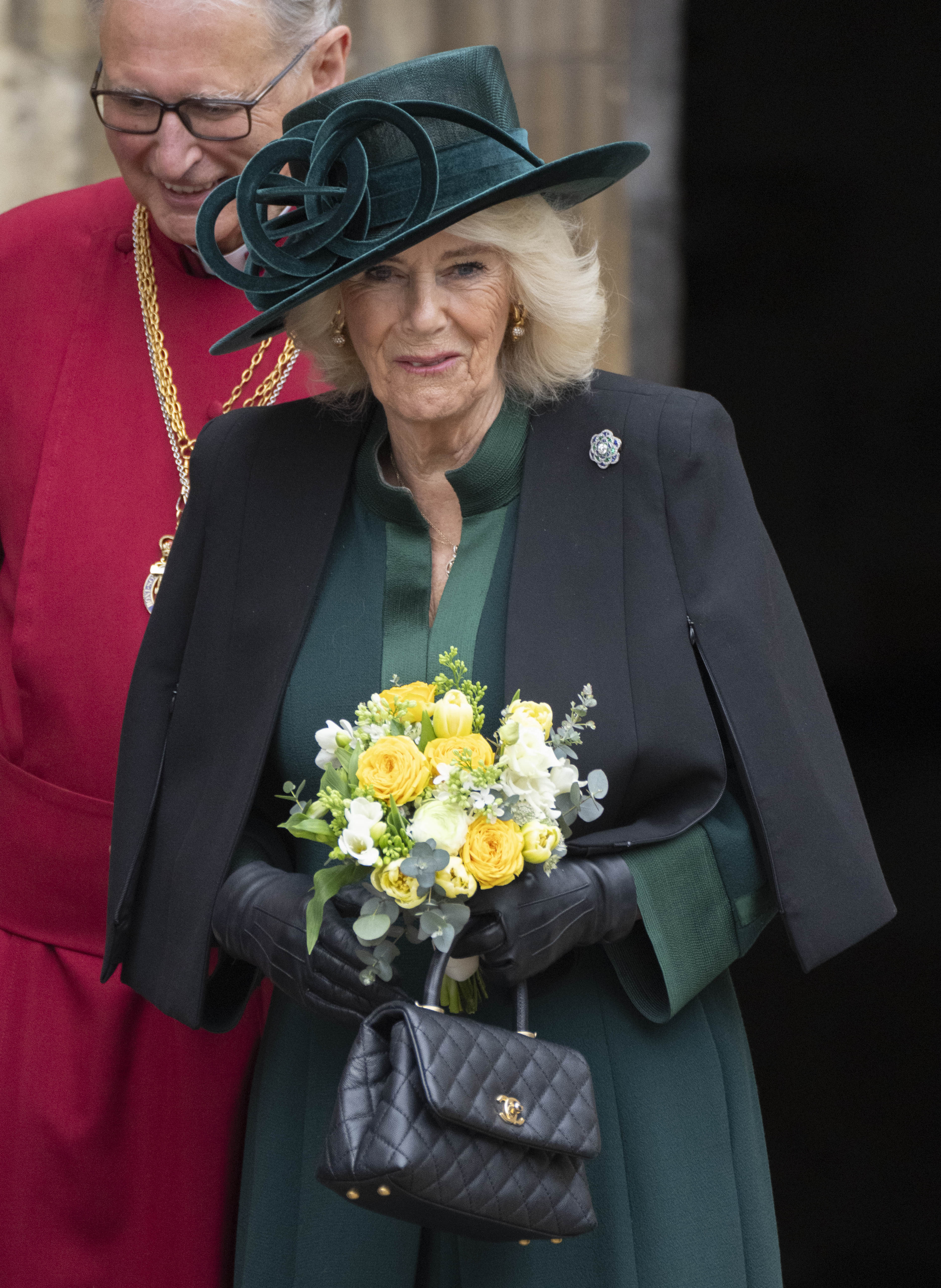 La reina Camilla en el Servicio de Maitines del Domingo de Pascua en la Capilla de St George, Castillo de Windsor el 31 de marzo de 2024 en Windsor, Inglaterra | Foto: Getty Images
