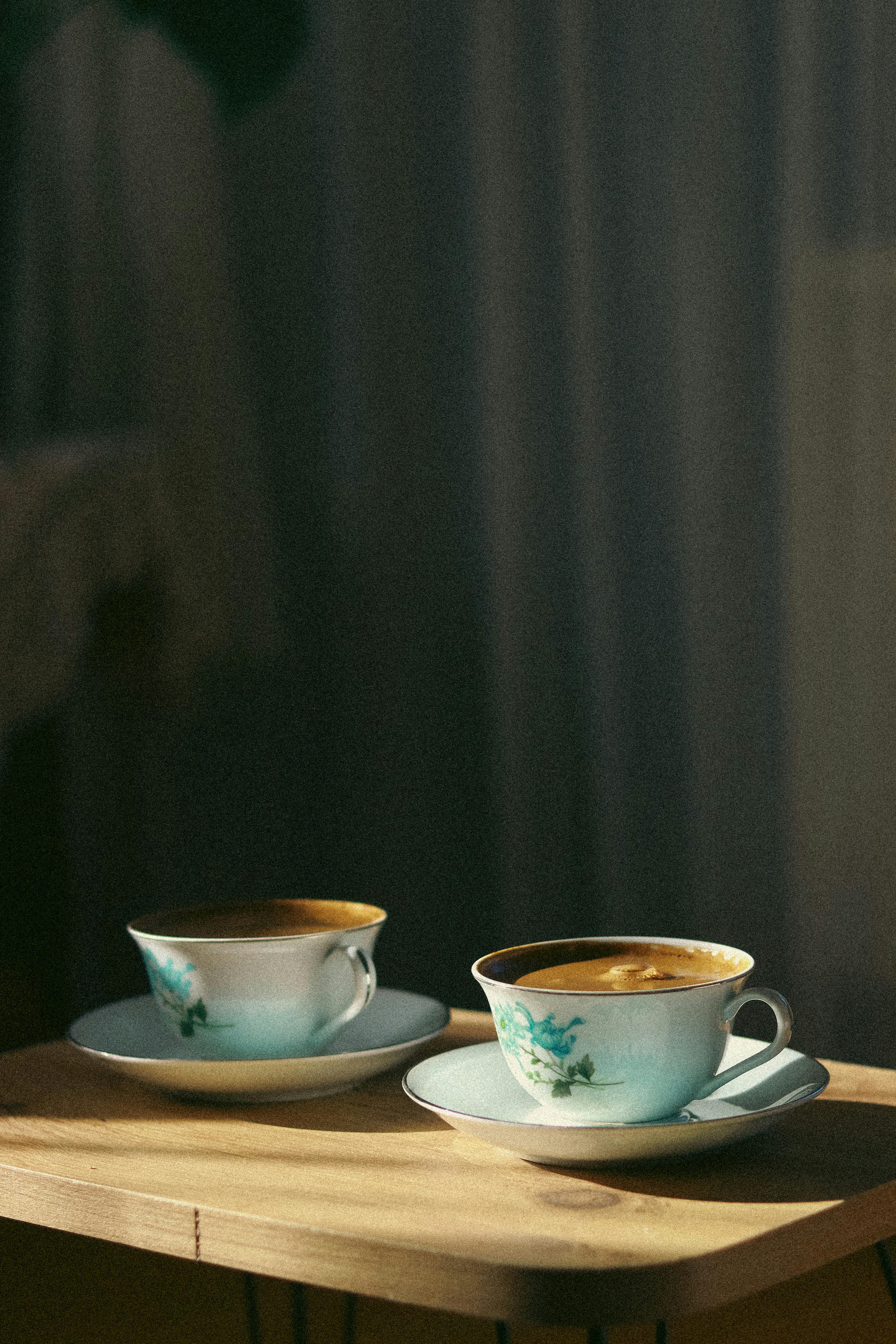 Dos tazas de café | Fuente: Pexels