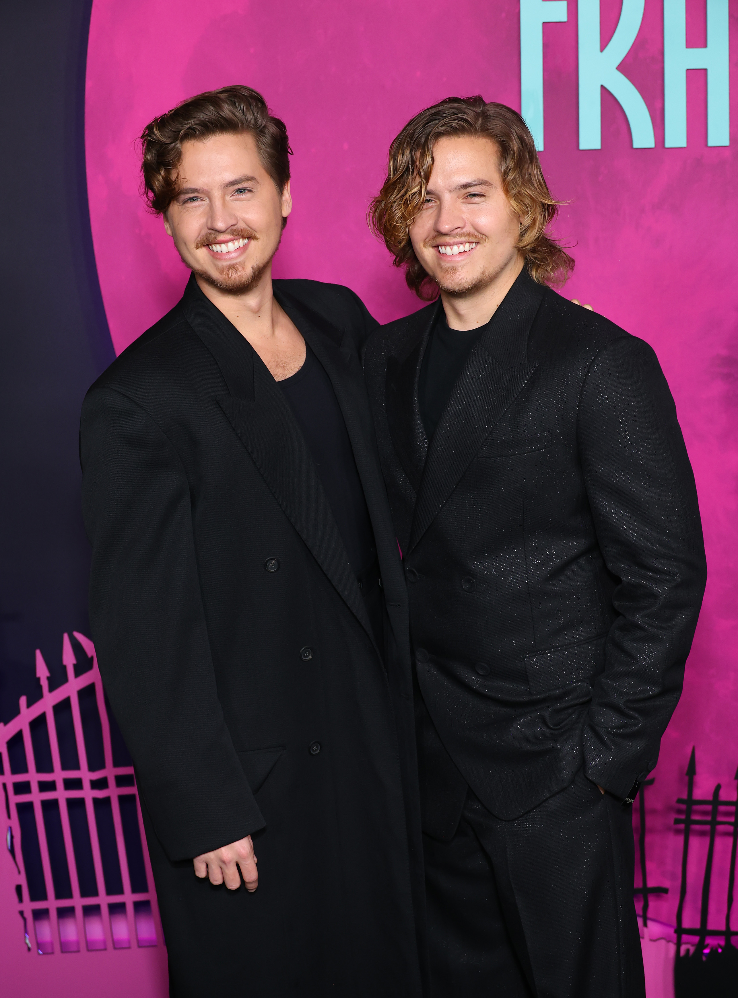 Cole y Dylan Sprouse en la proyección especial de "Lisa Frankenstein" el 5 de febrero de 2024 | Fuente: Getty Images