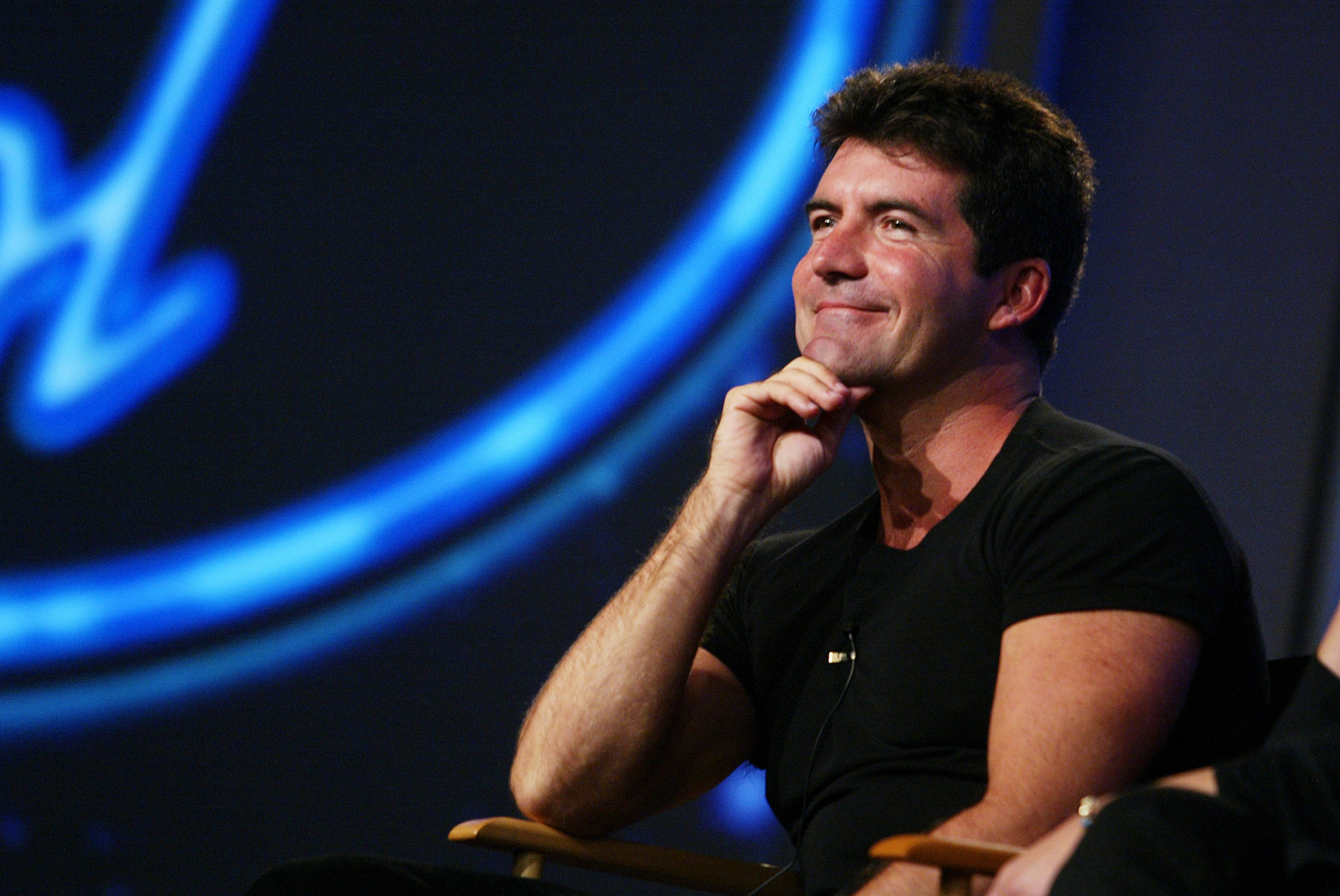 Simon Cowell en "American Idol" el 22 de julio de 2002 | Fuente: Getty Images