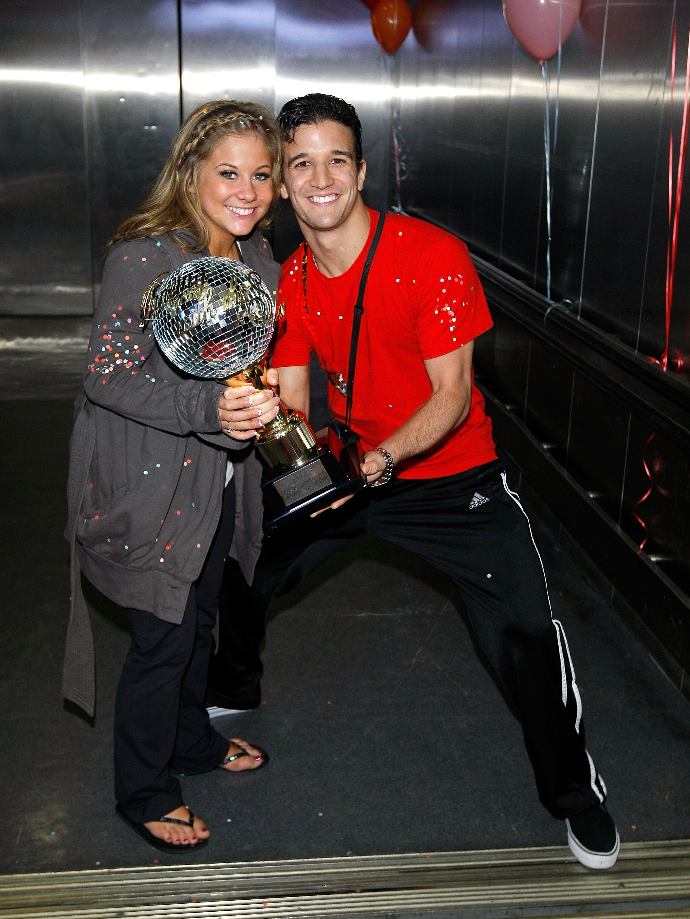 Shawn Johnson y Mark Ballas en los Estudios ABC el 20 de mayo de 2009, en Nueva York | Fuente: Getty Images