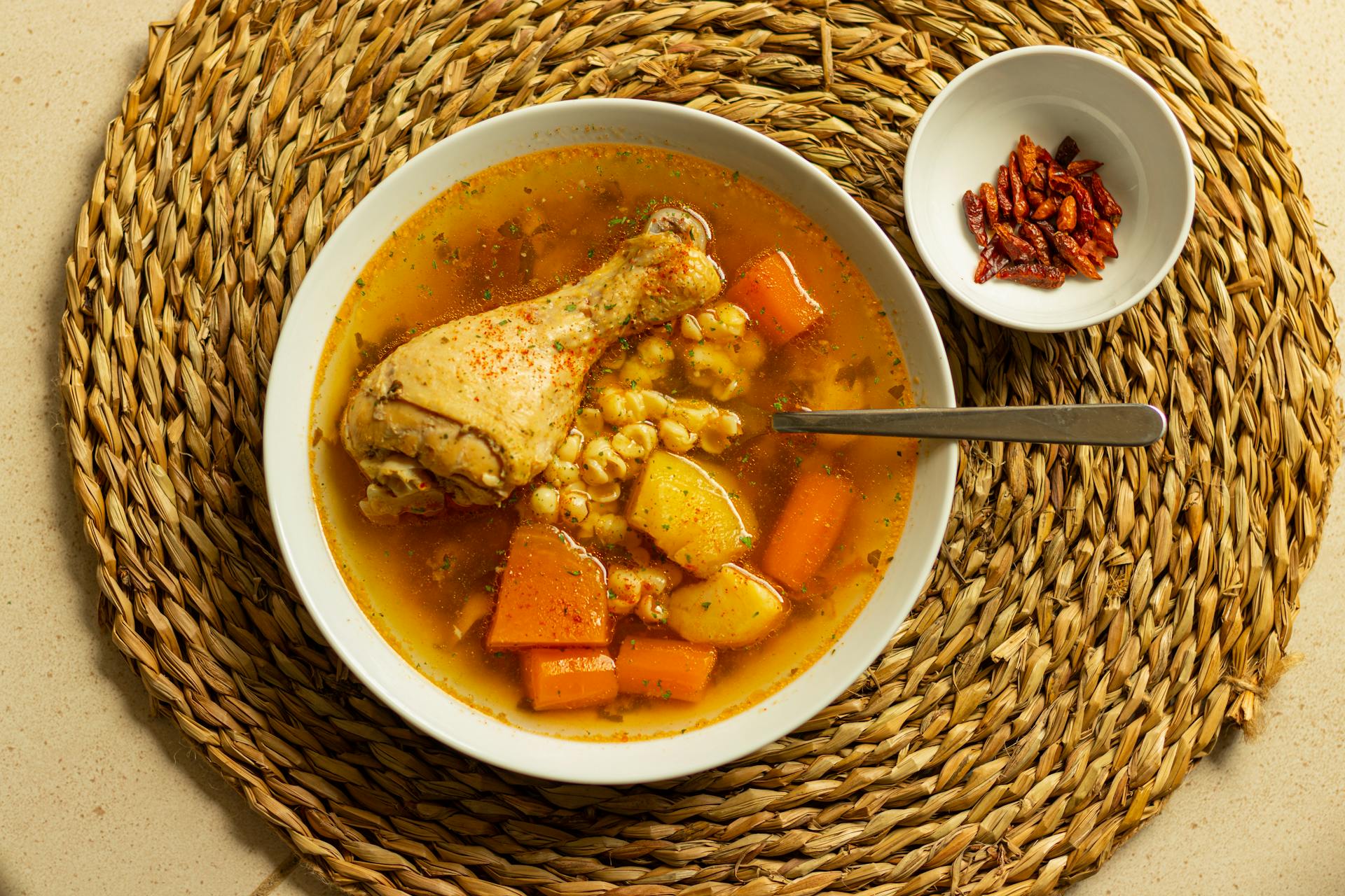 Sopa de pollo | Fuente: Pexels