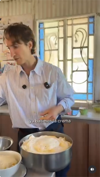 Maru Botana mostró a su hijo mayor Agustín Solá cocinando junto a ella | Fuente: Instagram/marubotanaok