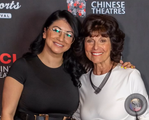 Adrienne Barbeau junto a una compañera en el Festival de Cine HollyShorts, el 3 de marzo de 2024 | Fuente: Instagram/adrienne_barbeau