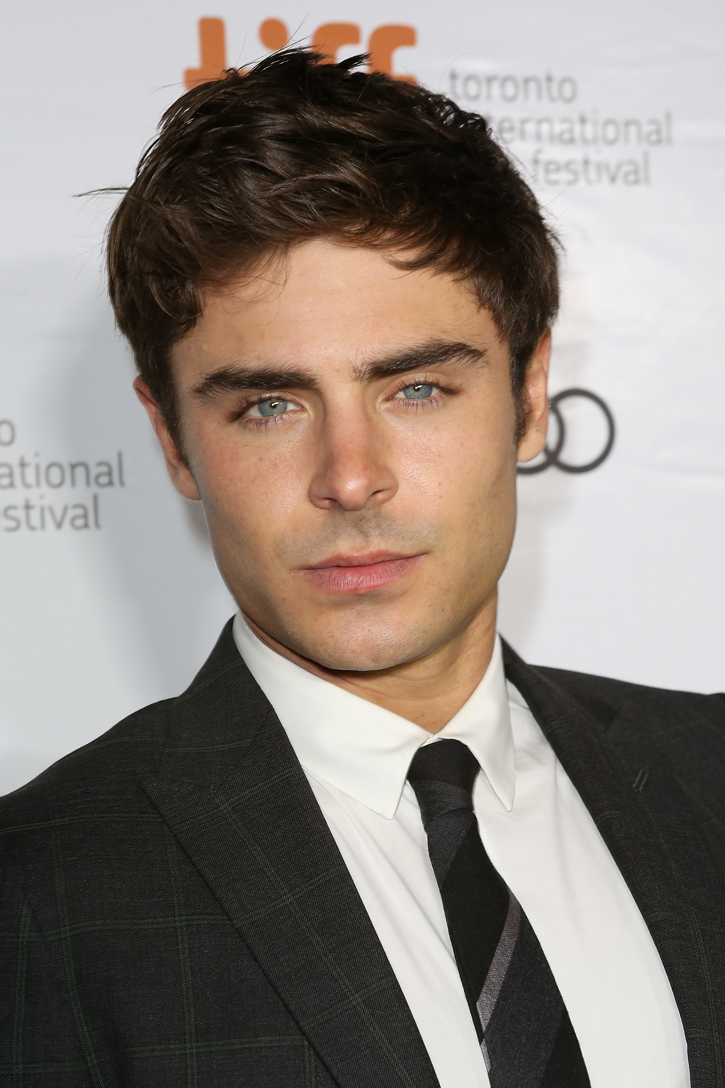 Zac Efron en el Festival de Cine de Tiff por "Parkland" el 6 de septiembre de 2013, en Toronto, Canadá | Fuente: Getty Images