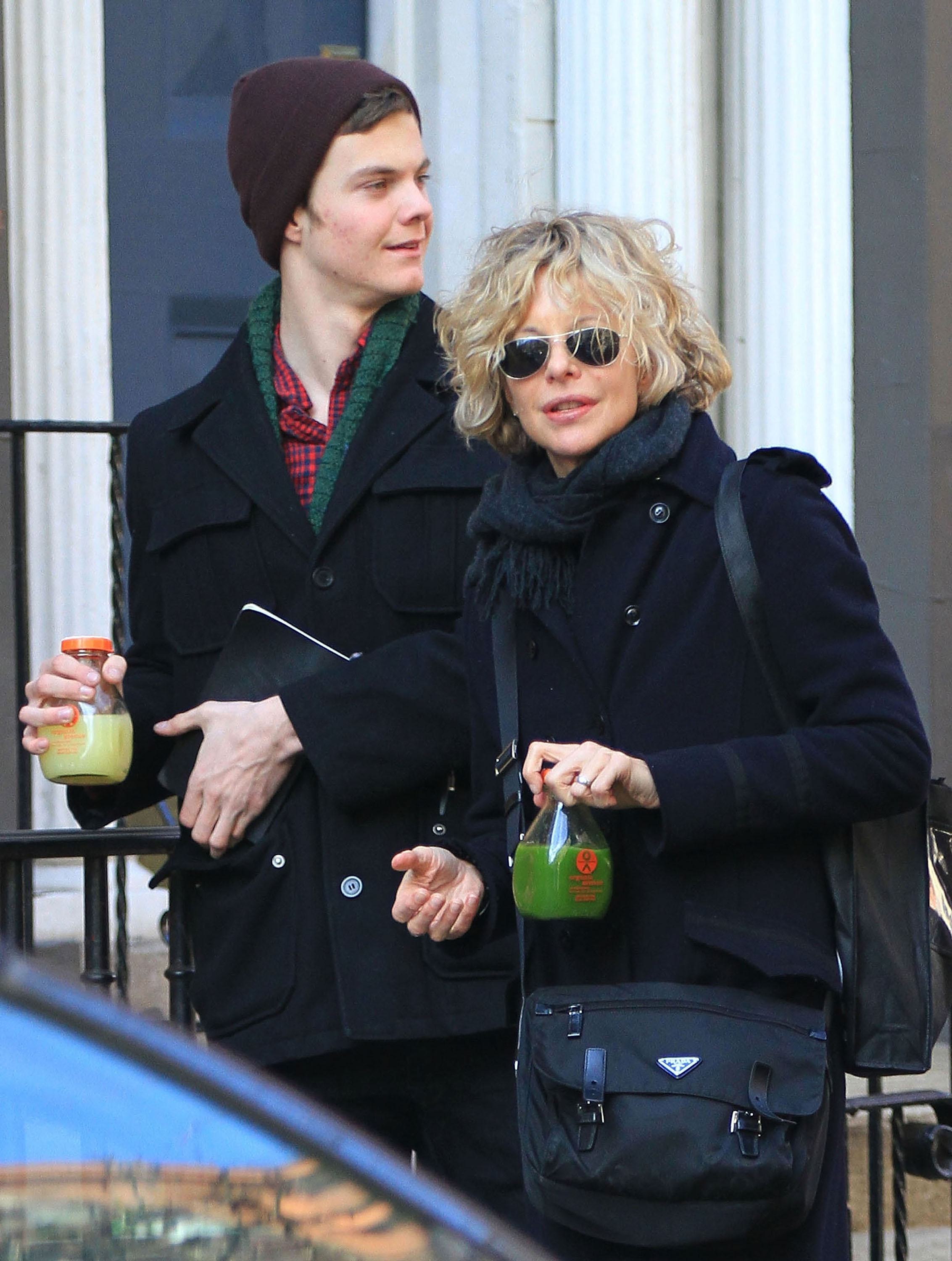 Meg Ryan y su hijo Jack Quaid vistos el 28 de marzo de 2011 en Nueva York | Fuente: Getty Images