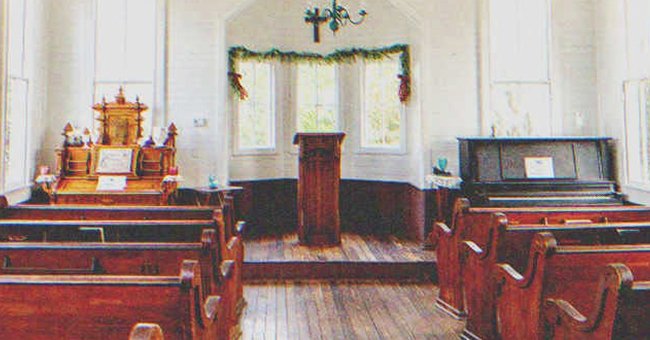 El interior de una iglesia | Fuente: Shutterstock