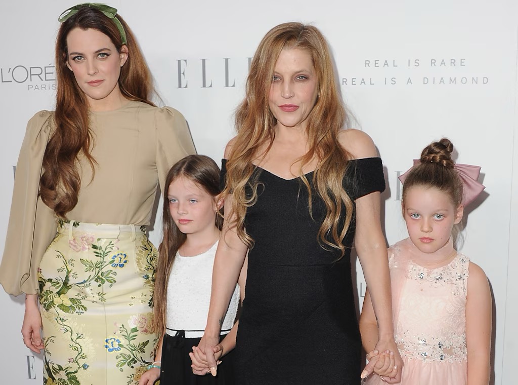 Riley Keough nació en 1989, casi dos décadas antes que Harper y Finley. Creció acostumbrada a la atención pública que conllevaba ser la nieta de Elvis Presley. | Fuente: Getty Images