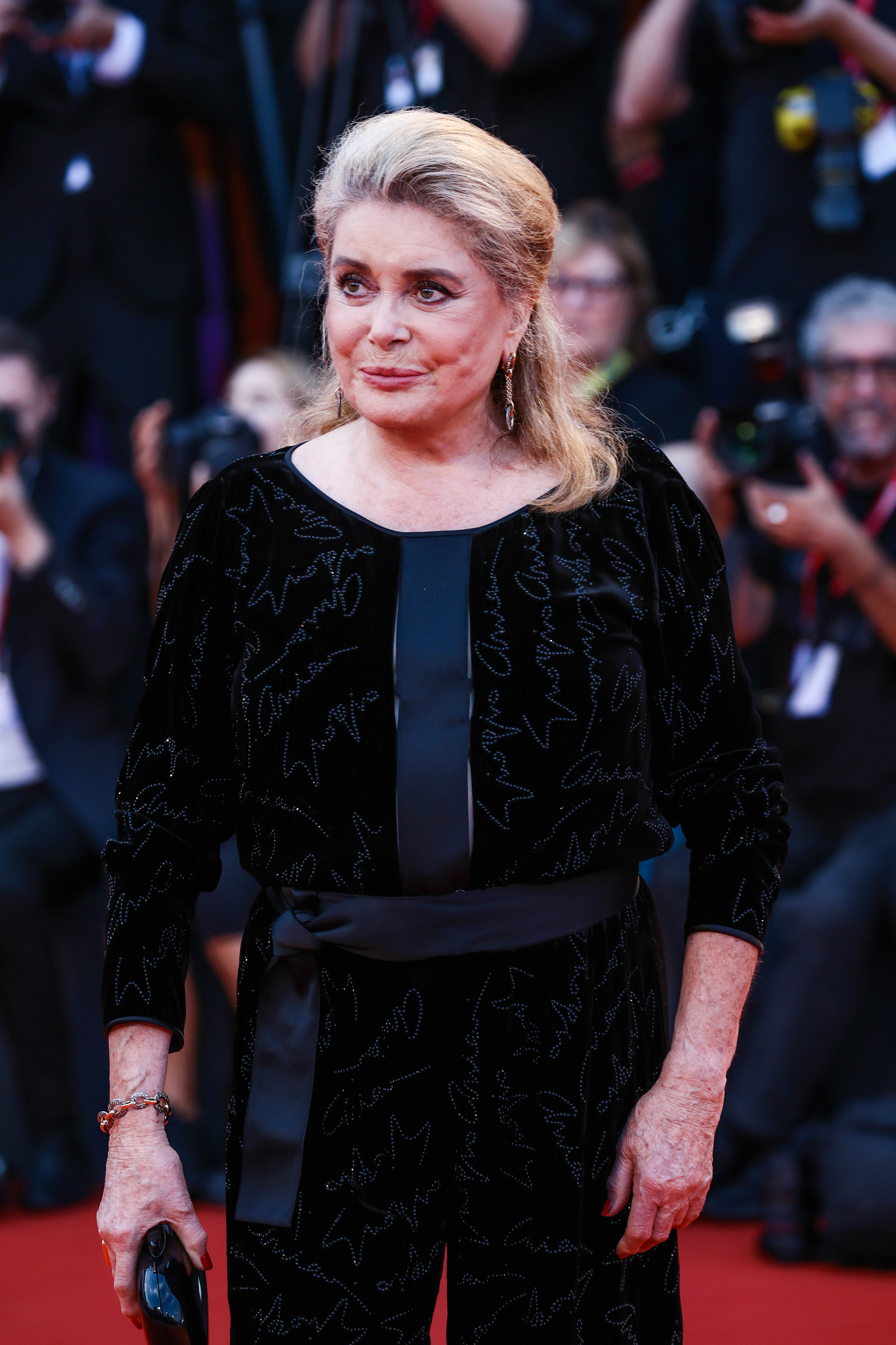 Catherine Deneuve en la 76ª edición del Festival de Cine de Venecia el 31 de agosto de 2019, en Italia. | Fuente: Getty Images