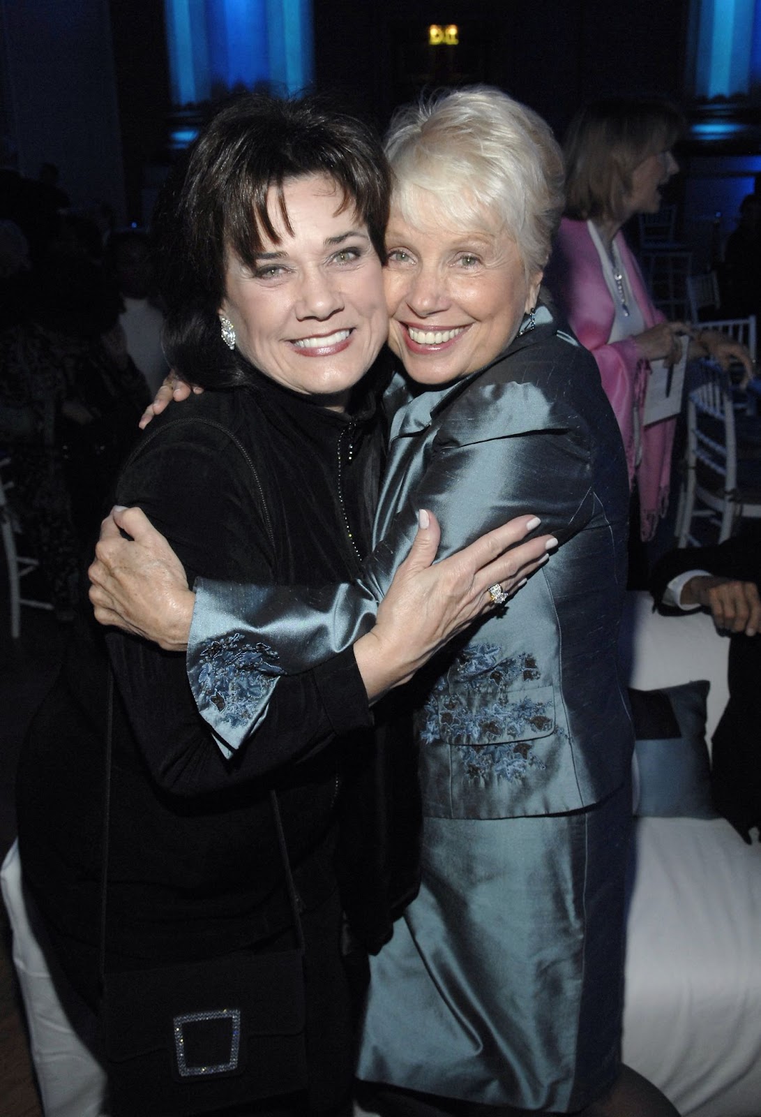 Ralna English y Joyce Bulifant fotografiadas en 2007. | Fuente: Getty Images