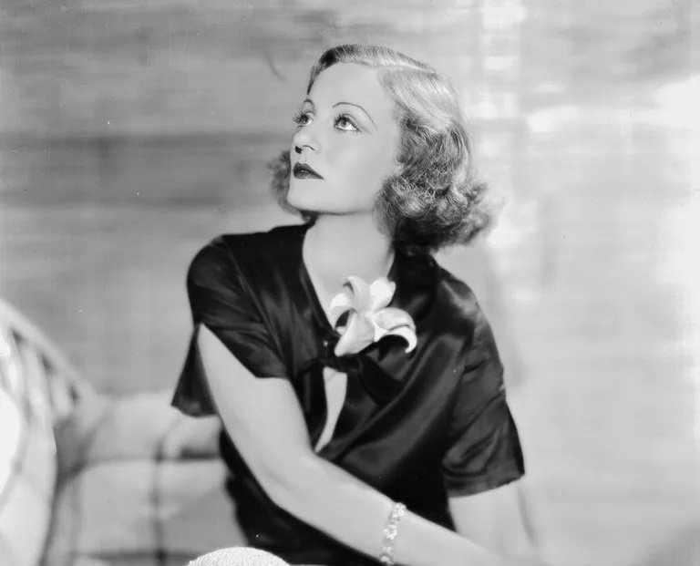 Tallulah Bankhead en una toma promocional para Paramount Pictures alrededor de 1932. | Foto: Getty Images