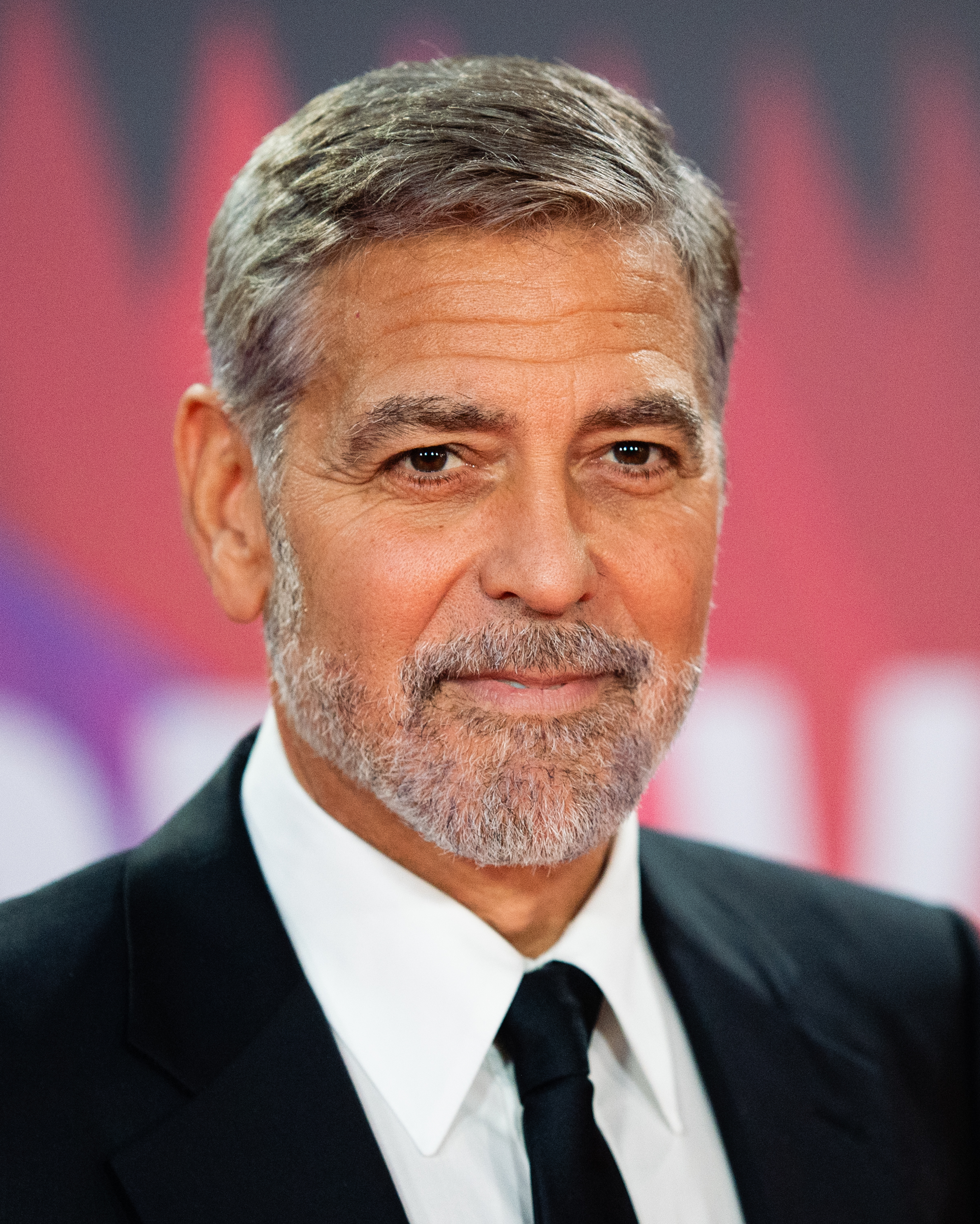 George Clooney en el estreno de "The Tender Bar" durante la 65ª edición del BFI London Film Festival en The Royal Festival Hall, el 10 de octubre de 2021, en Londres, Inglaterra. | Foto: Getty Images