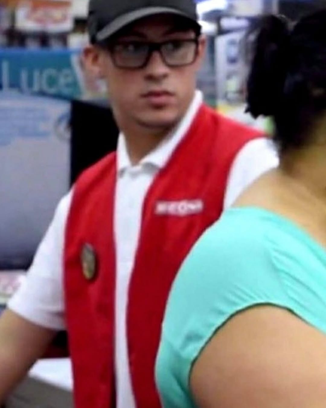 Benito Antonio Martínez Ocasio, mejor conocido como Bad Bunny, antes de hacerse famoso | Fuente: Instagram/fourmeasure