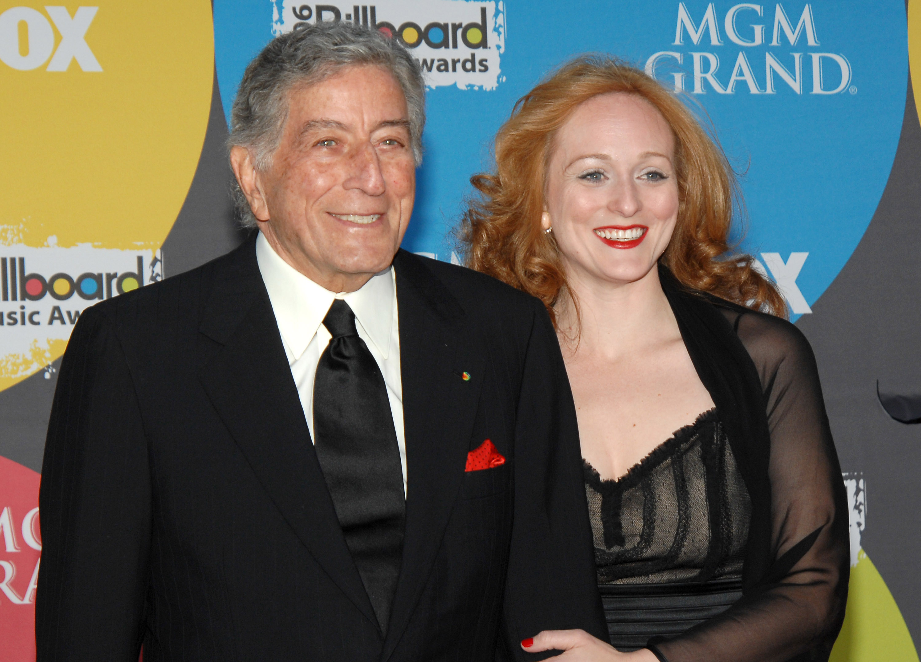 Tony y Antonia Bennett en los Premios Billboard de la Música 2006 en Las Vegas, Nevada. | Fuente: Getty Images