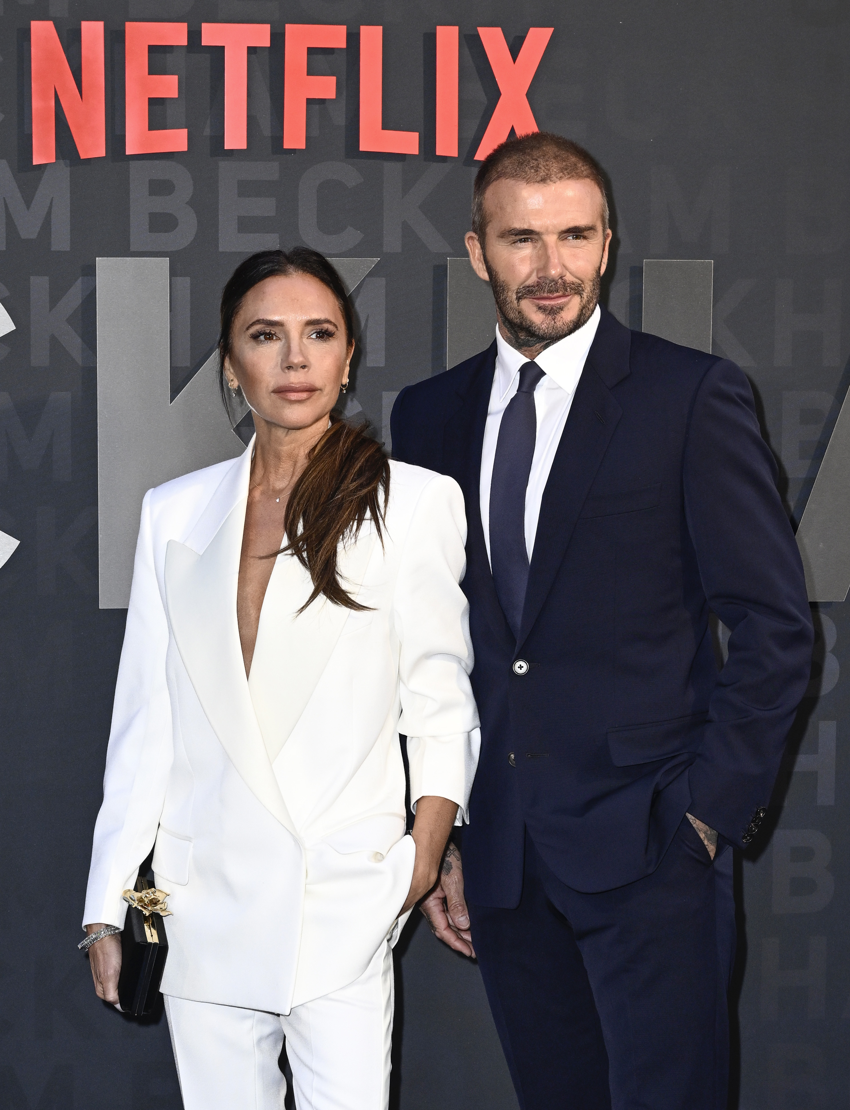 Victoria y David Beckham asisten al estreno de Netflix 'Beckham' en el Reino Unido en The Curzon Mayfair en Londres, Inglaterra, el 3 de octubre de 2023. | Fuente: Getty Images