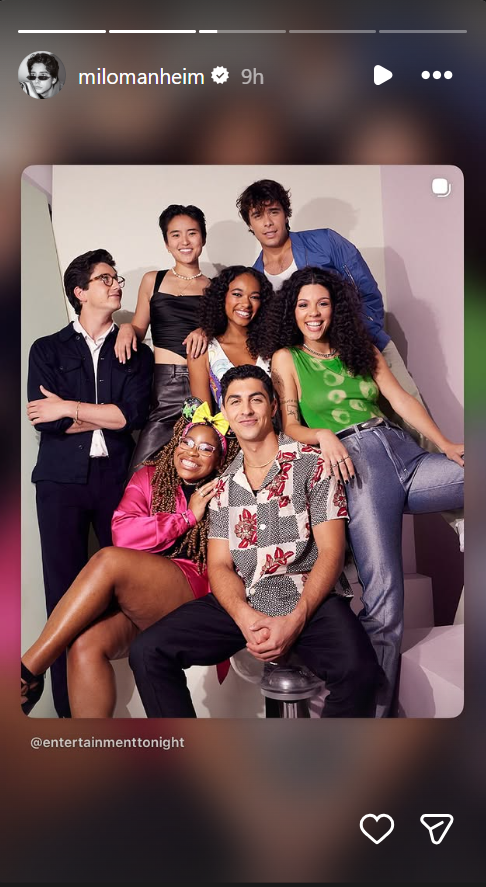Milo Manheim ha compartido una foto de grupo en la que aparece Carla Jeffery junto a sus compañeros de reparto de "Zombies", lo que nos permite echar otro vistazo al elenco con el que trabajó y a la familia Disney de la que pasó a formar parte. | Fuente: Instagram/milomanheim