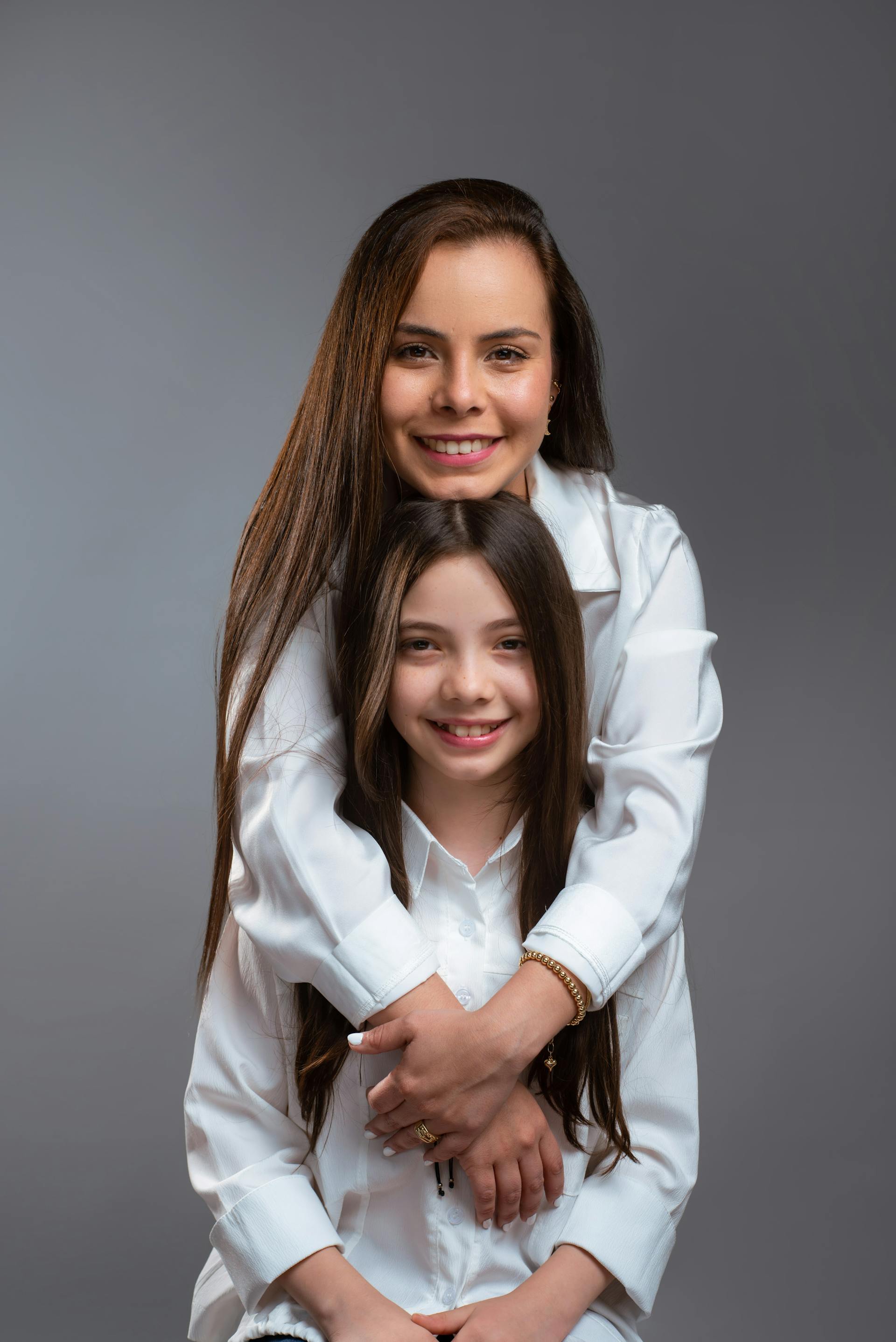 Una madre y una hija felices | Fuente: Pexels