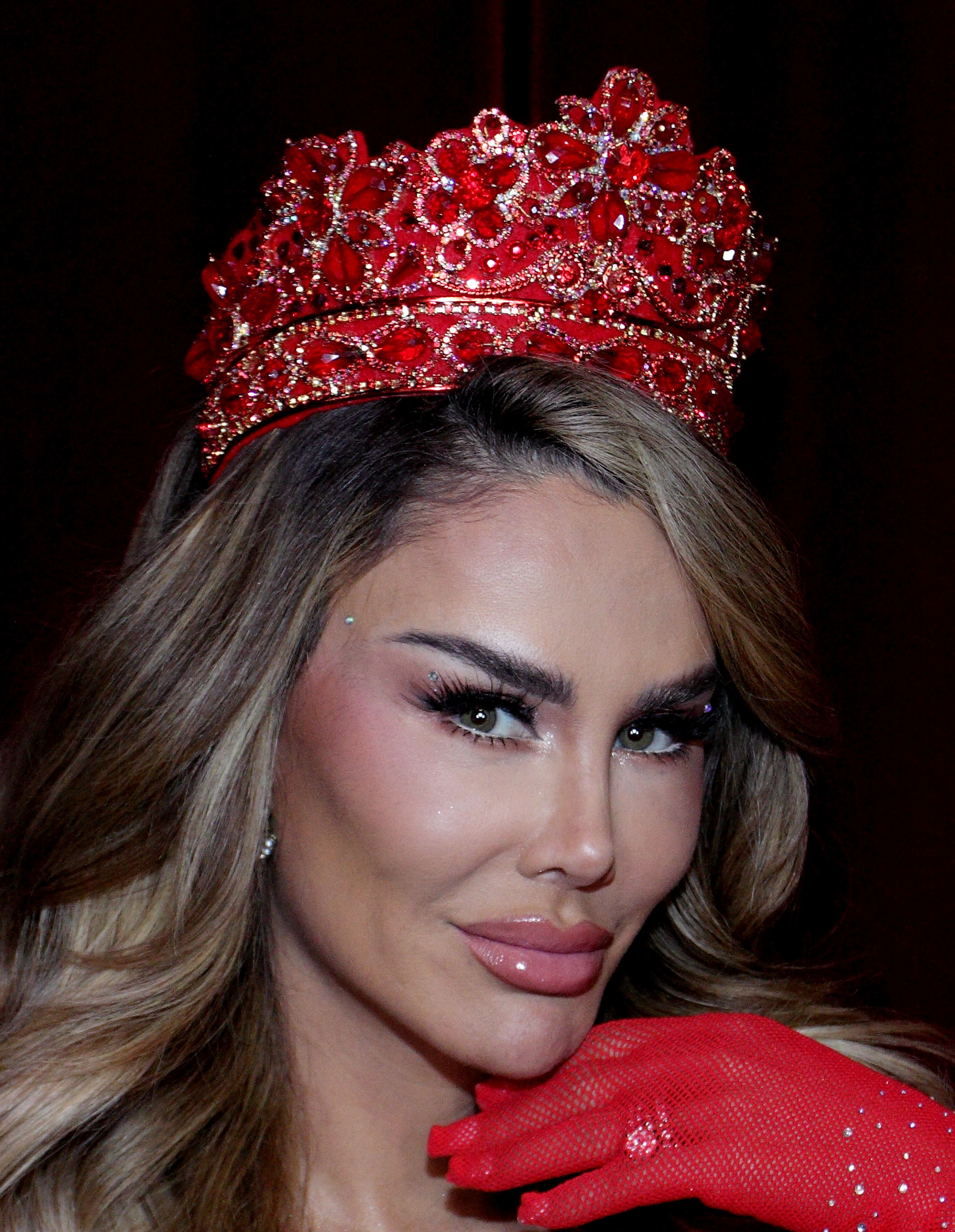 Ninel Conde durante una conferencia de prensa el 20 de noviembre de 2025 en la Ciudad de México. | Fuente: Getty Images