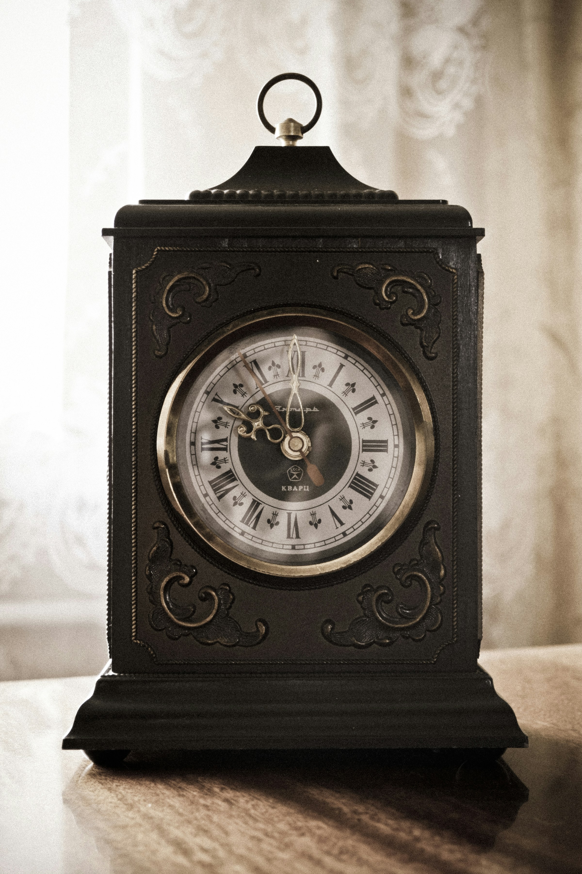 Reloj de pie | Foto: Unsplash