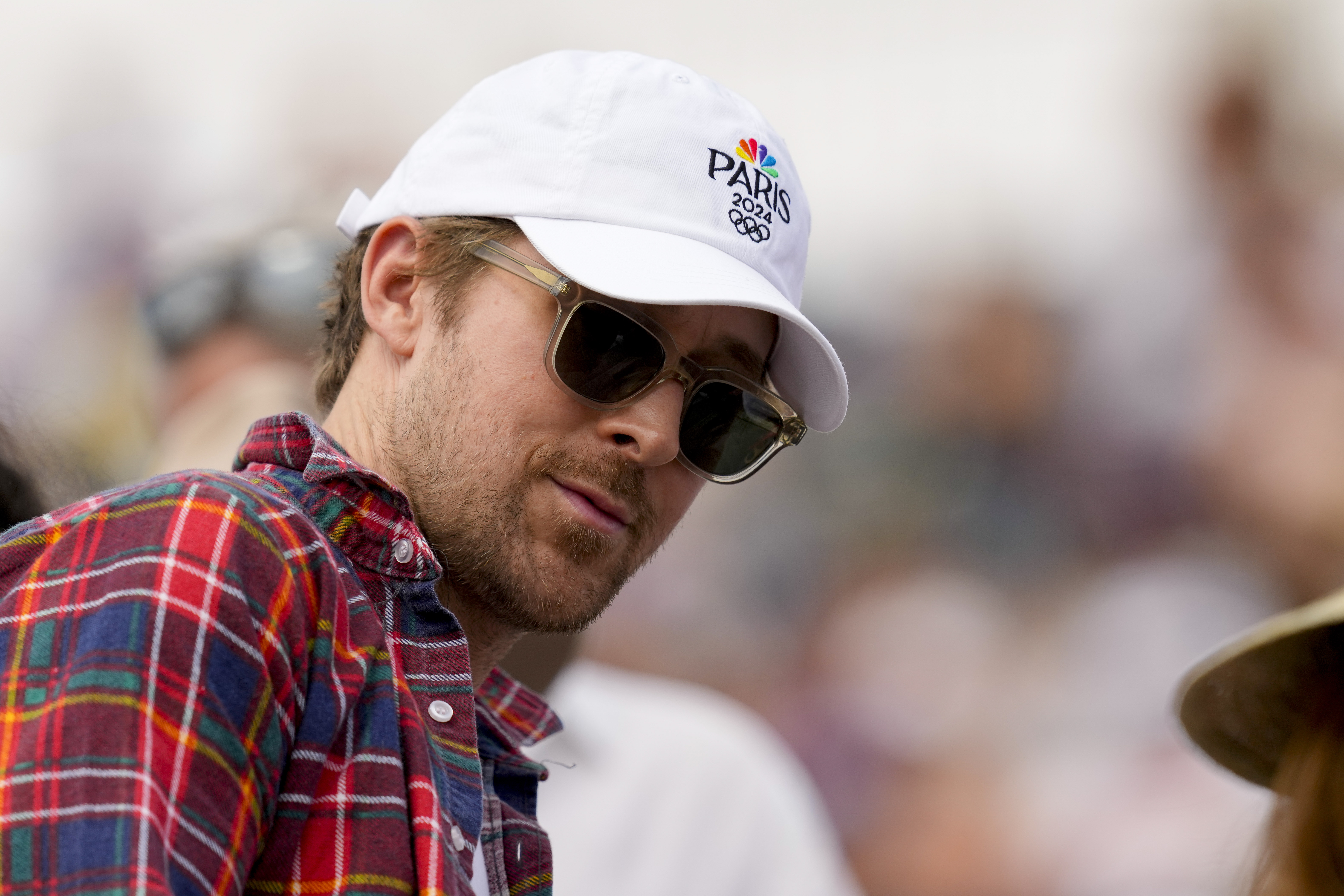 Ryan Gosling en la Final del Gran Premio Individual de Estilo Libre de Doma Ecuestre en el Castillo de Versalles durante los Juegos Olímpicos de París 2024 el 4 de agosto de 2024 | Fuente: Getty Images