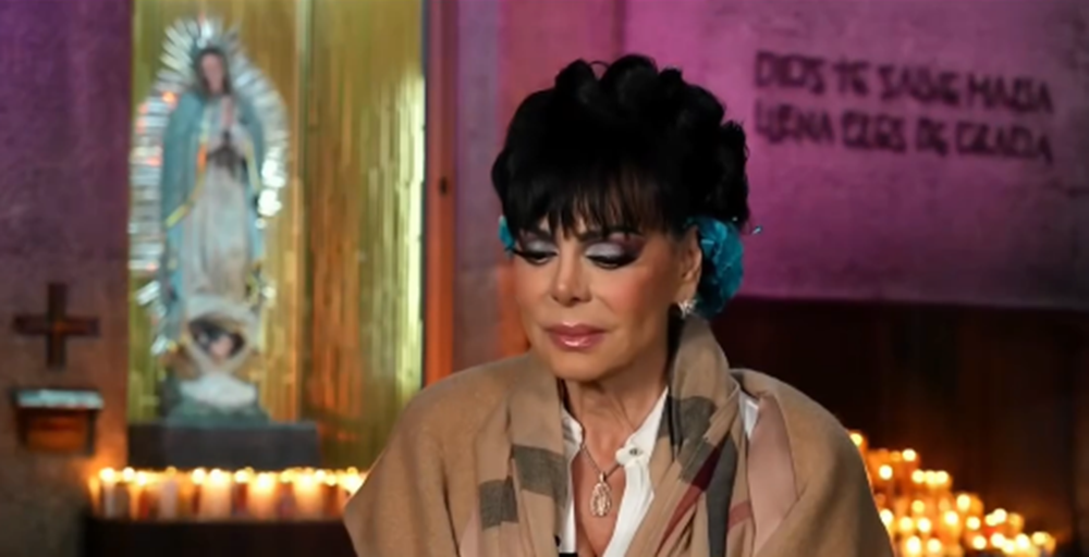 Maribel Guardia hablando sobre cómo la Virgen de Guadalupe la ayudó durante los momentos más duros de su vida | Fuente: Instagram/telemundo