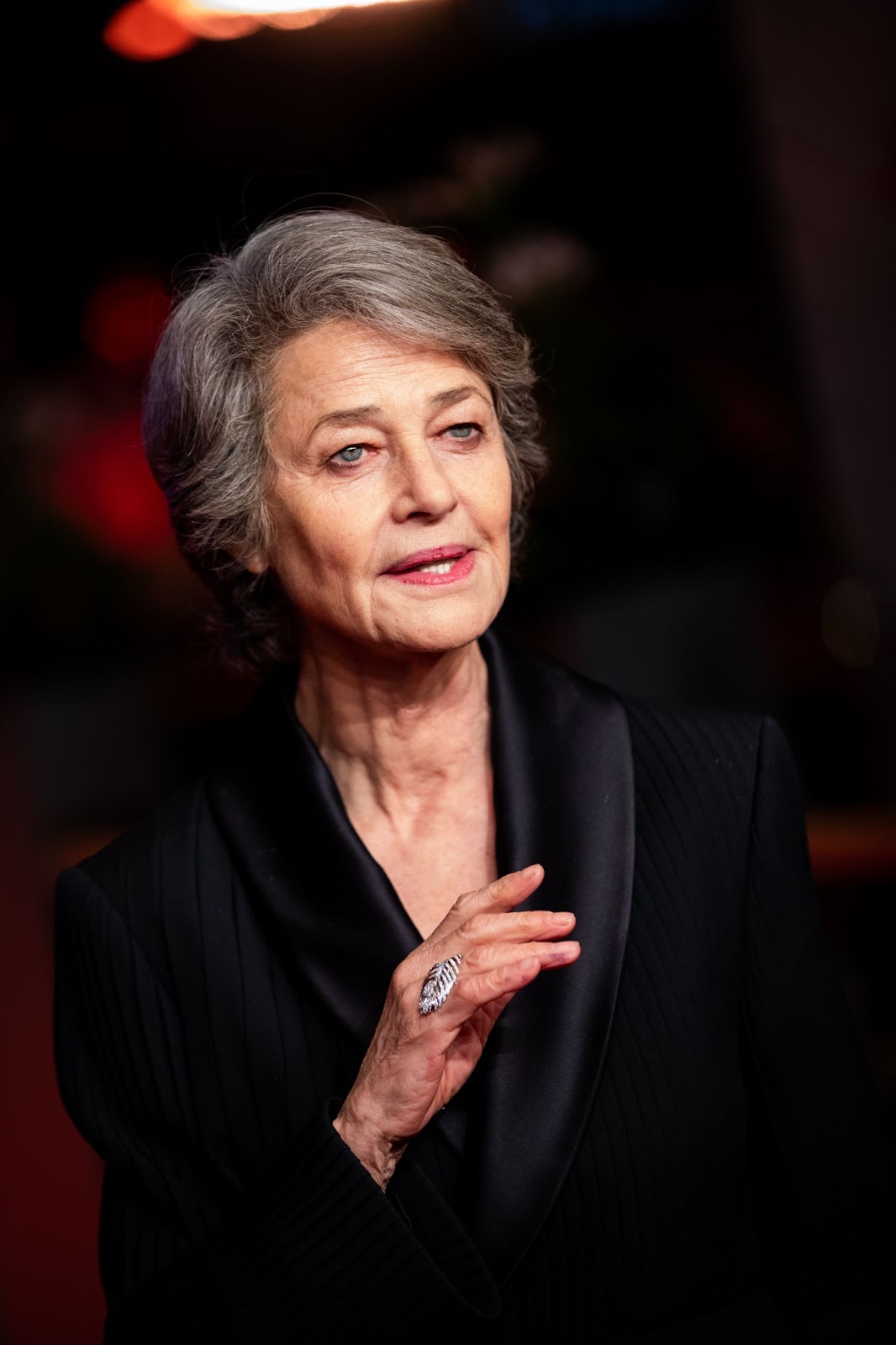 Charlotte Rampling en la ceremonia de entrega del Oso de Oro Honorífico Hommage Charlotte Rampling durante la 69ª Berlinale, Festival Internacional de Cine de Berlín, el 14 de febrero de 2019, en Alemania | Fuente: Getty Images