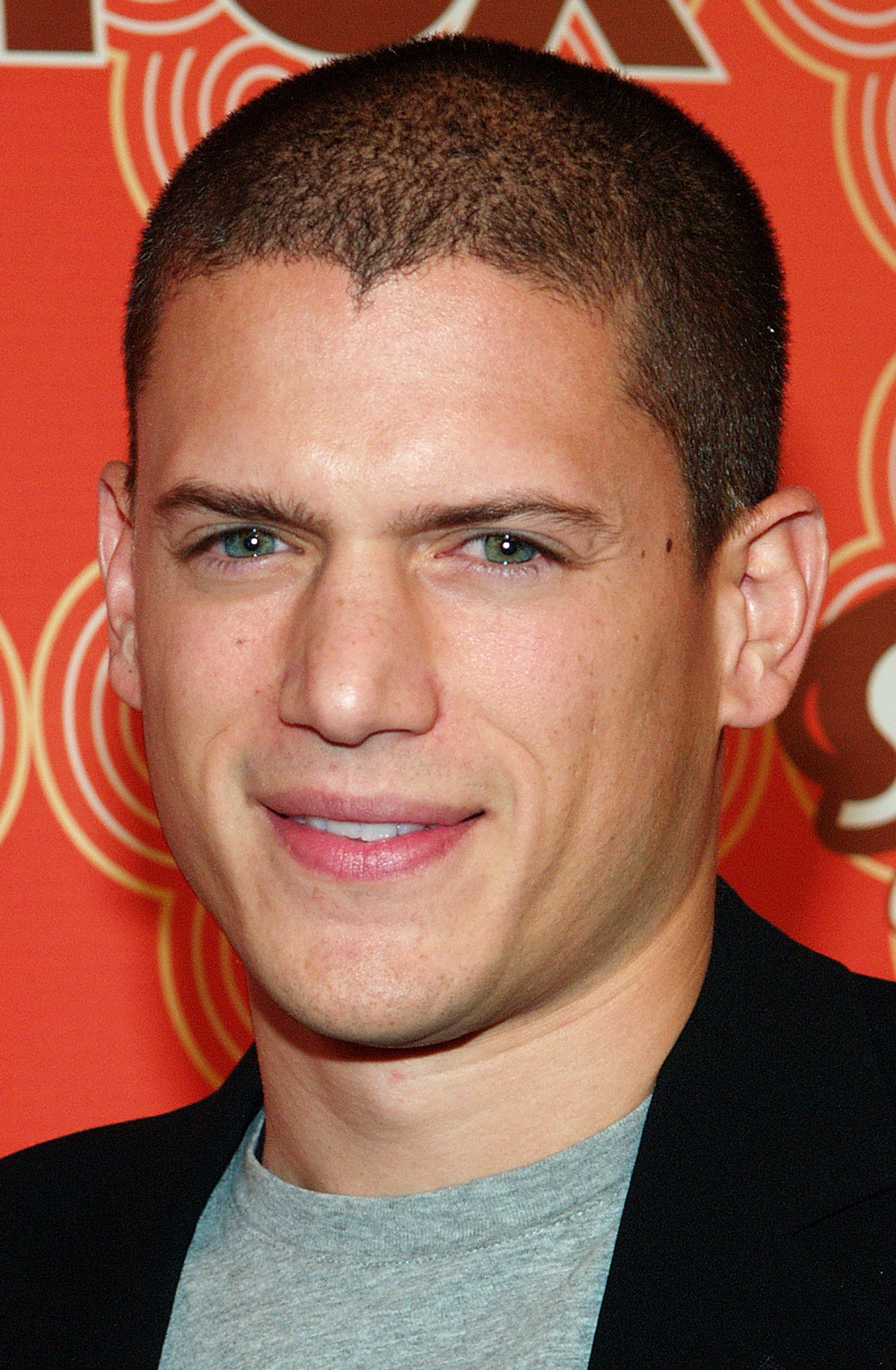 Wentworth Miller durante la fiesta FOX Fall Casino el 24 de octubre de 2005, en Hollywood, California. | Fuente: Getty Images