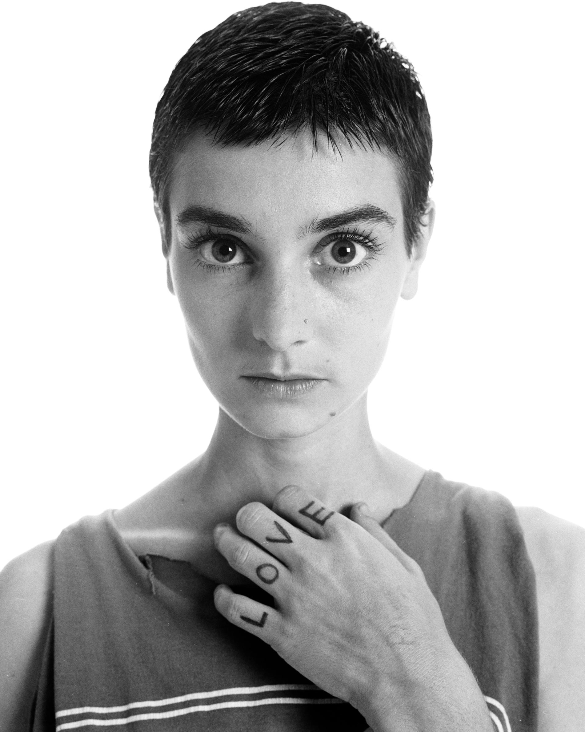 Fotografía de Sinéad O'Connor tomada en 1994. | Foto: Getty Images