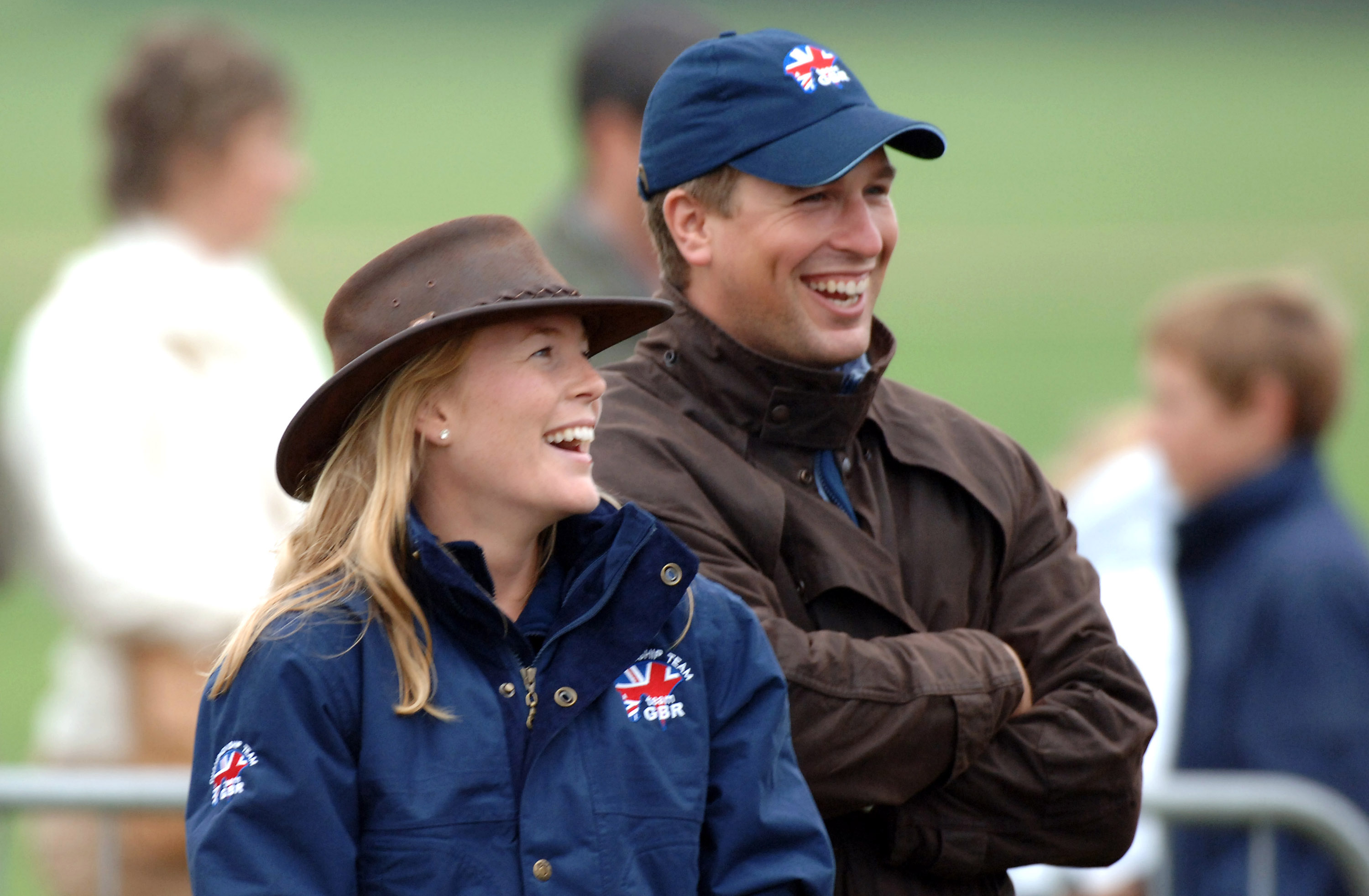 Peter Phillips y Autumn Kelly durante el Blenheim Petplan European Eventing Championships celebrado en Blenheim Palace el 11 de septiembre de 2005 | Fuente: Getty Images