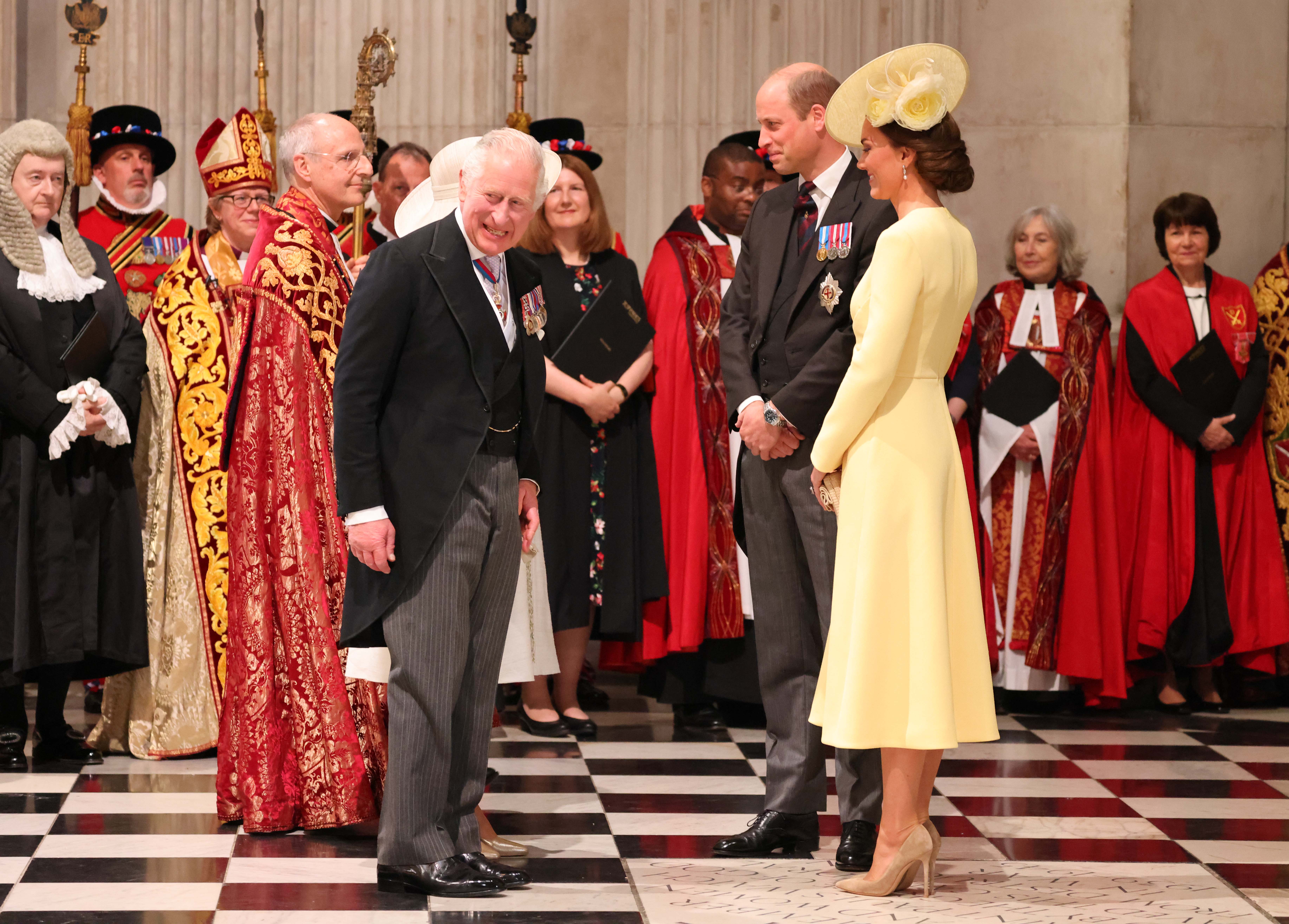 El rey Charles III, la princesa Catherine y el príncipe William en la catedral de San Pablo para el servicio de acción de gracias por la Reina. el 3 de junio de 2022 en Londres, Inglaterra | Foto: Getty Images