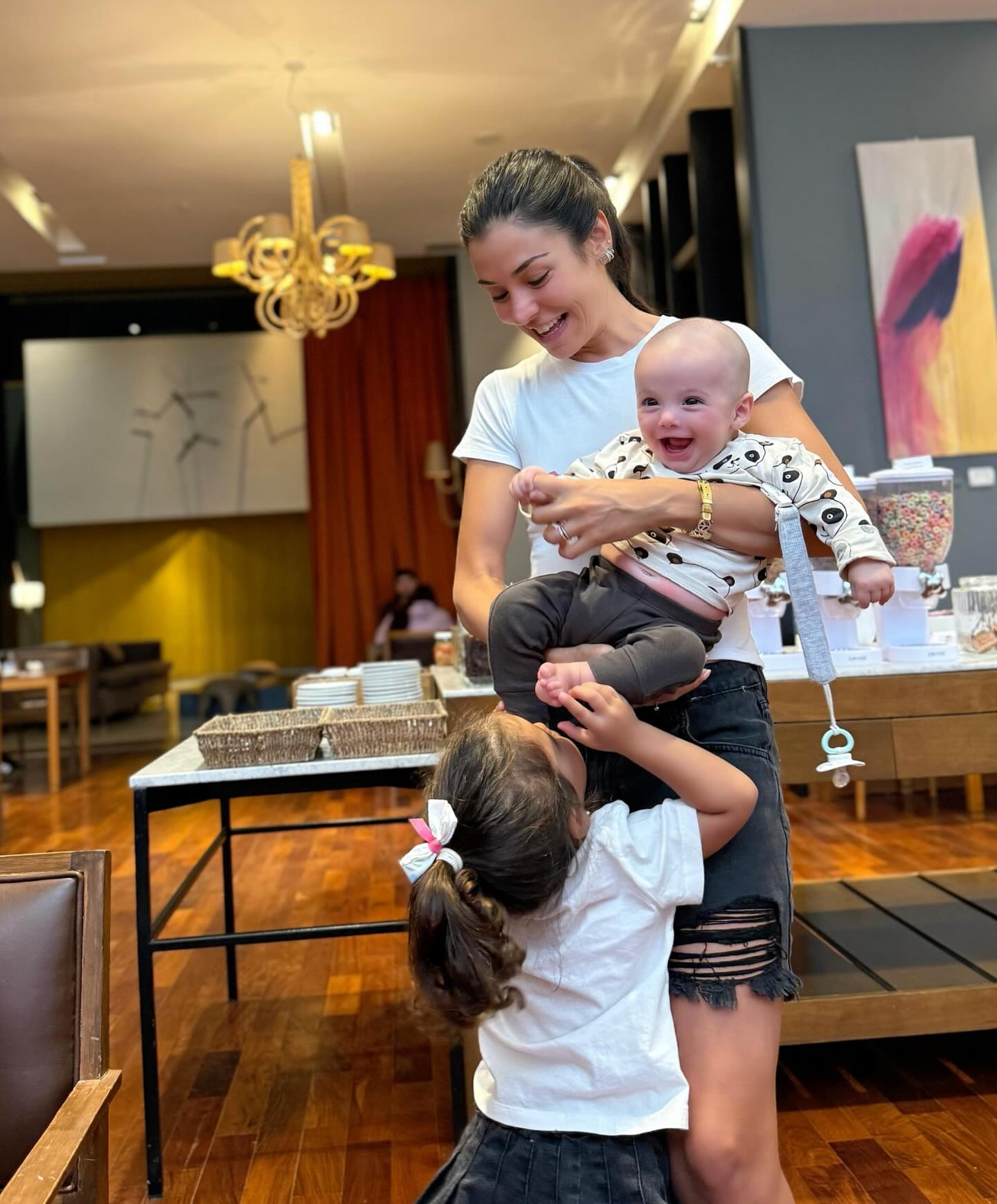La China Ansa junto a su hija India y el pequeño Rafi | Fuente: Instagram/chinitaansa