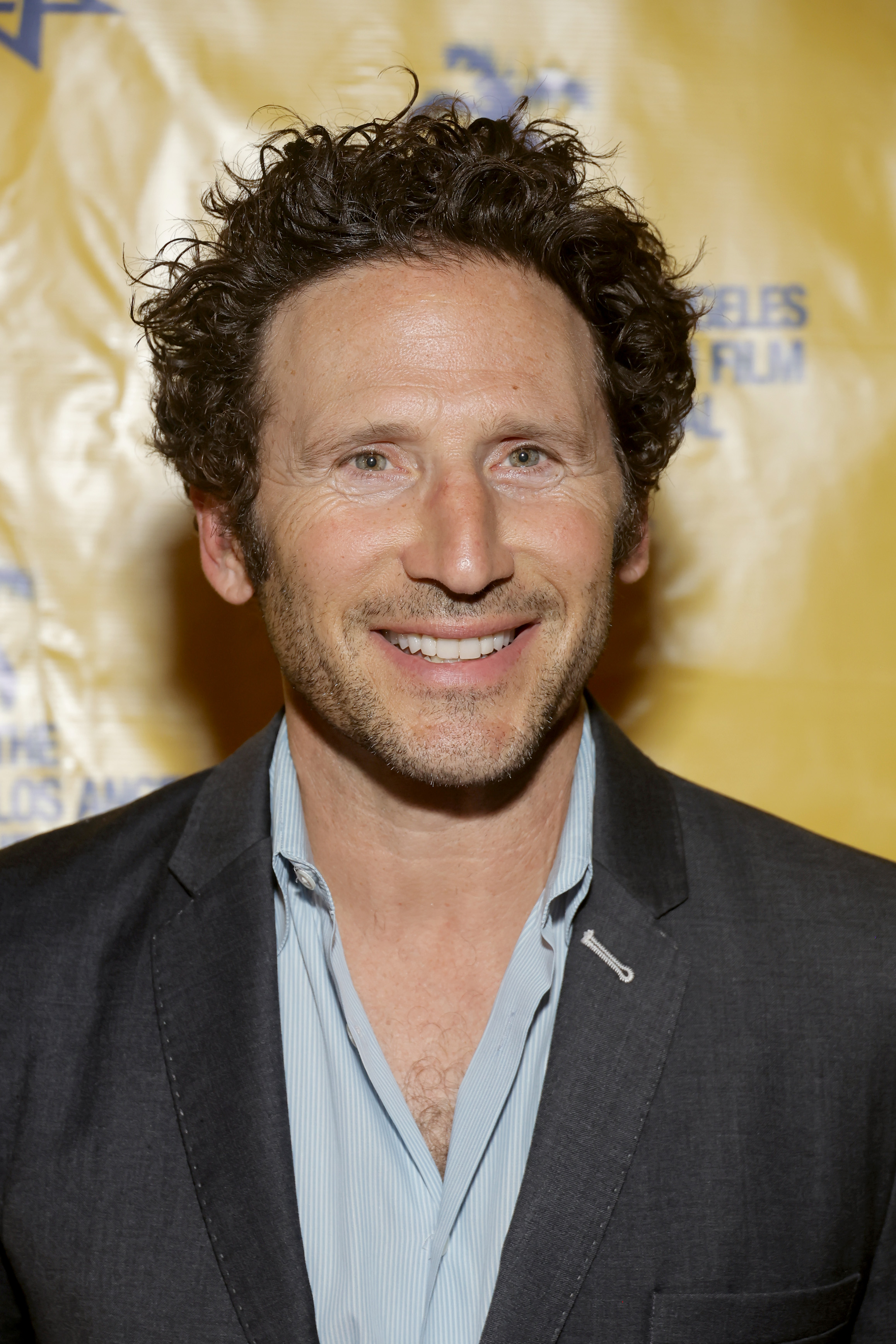 Mark Feuerstein en la Gala Inaugural de "Guns & Moses" del Festival de Cine Judío de Los Ángeles 2024 en el Teatro Saban el 19 de junio en Beverly Hills, California. | Fuente: Getty Images