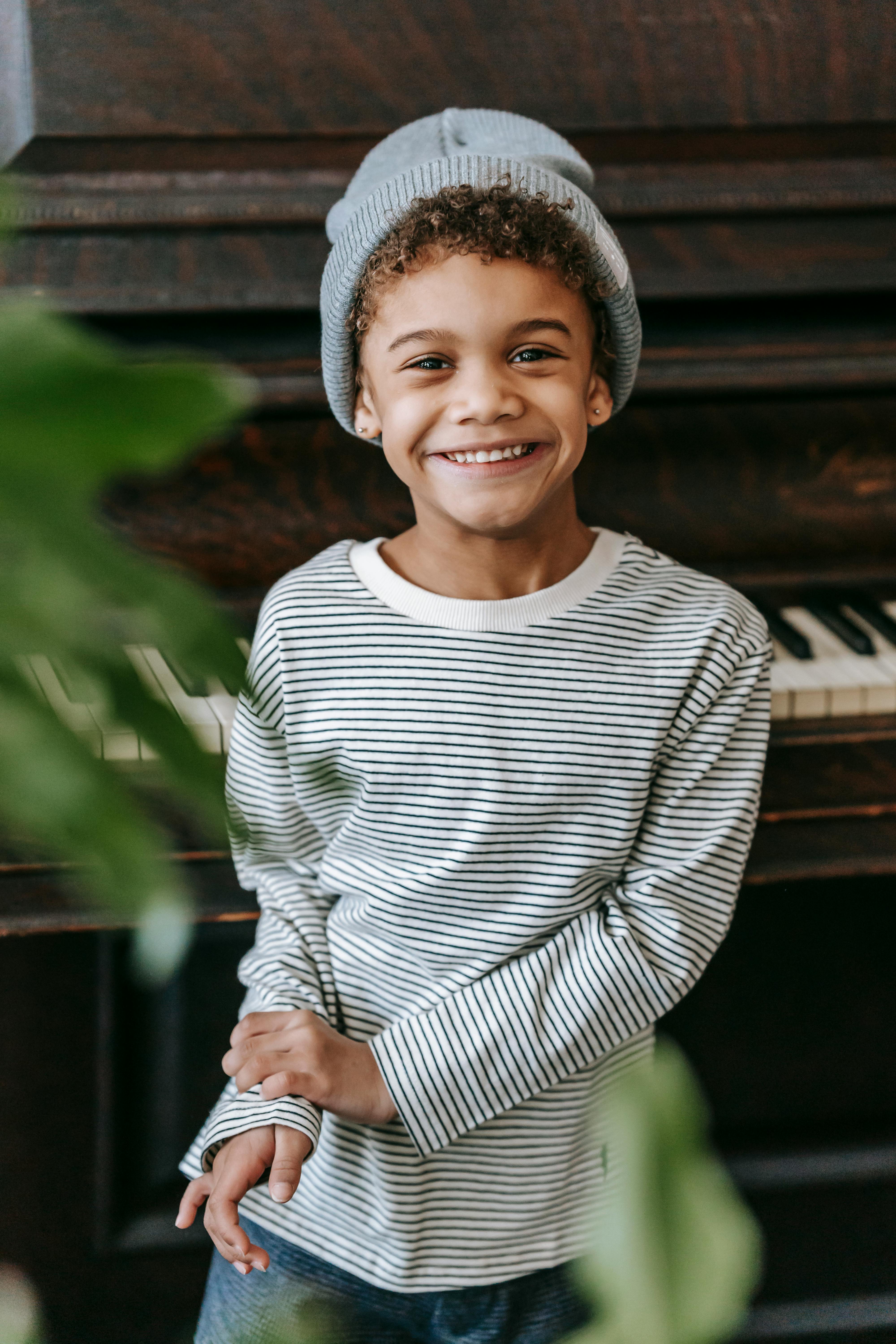 Un niño sonriente | Fuente: Pexels