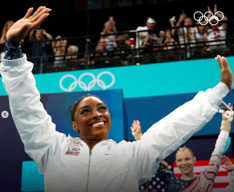 Simone Biles en los Juegos Olímpicos de París, publicado el 30 de julio de 2024 | Fuente: Instagram/olympics y usagym