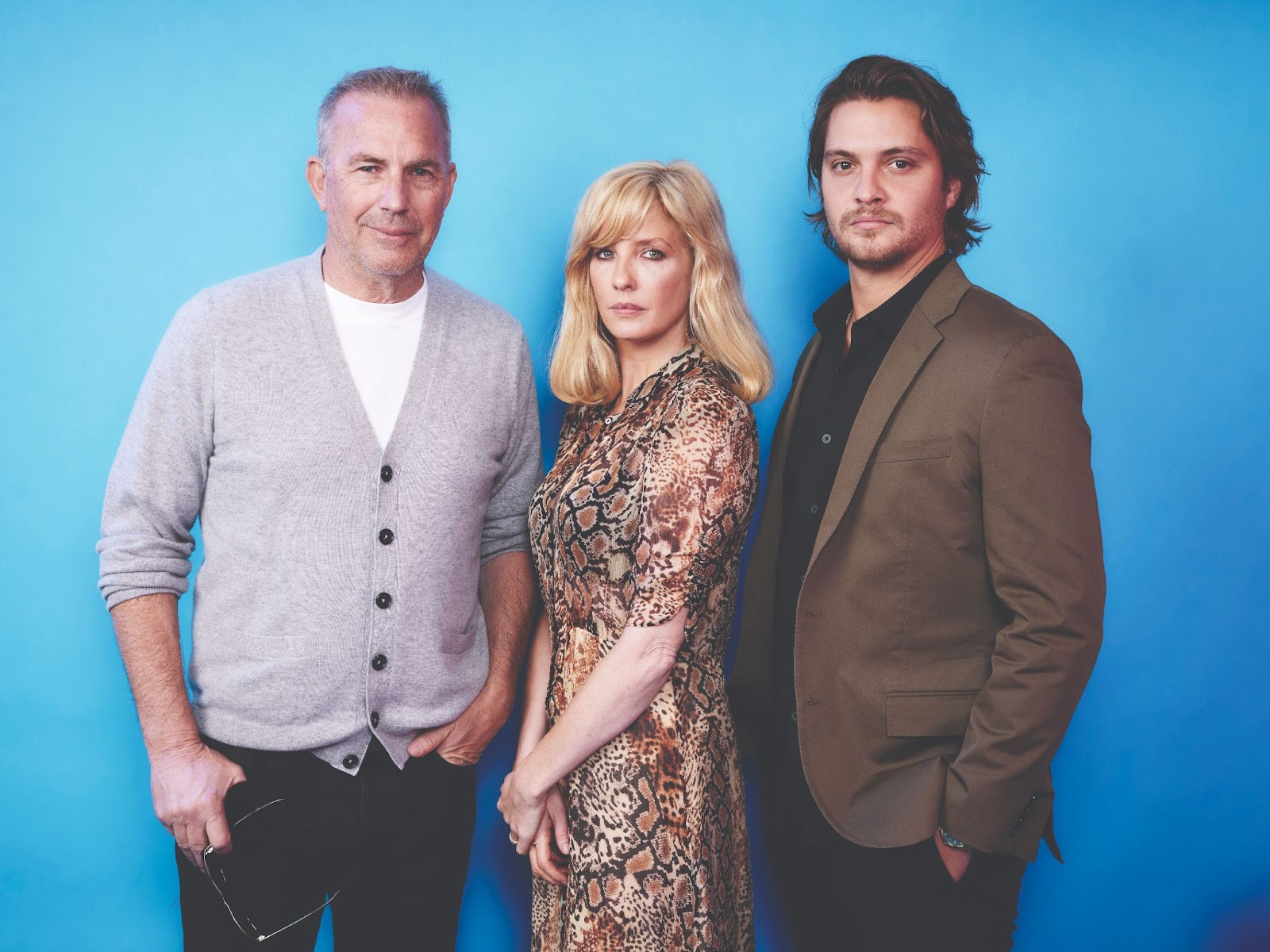 Kevin Costner, Kelly Reilly y Luke Grimes de "Yellowstone" posando para un retrato el 7 de abril de 2019 | Fuente: Getty Images