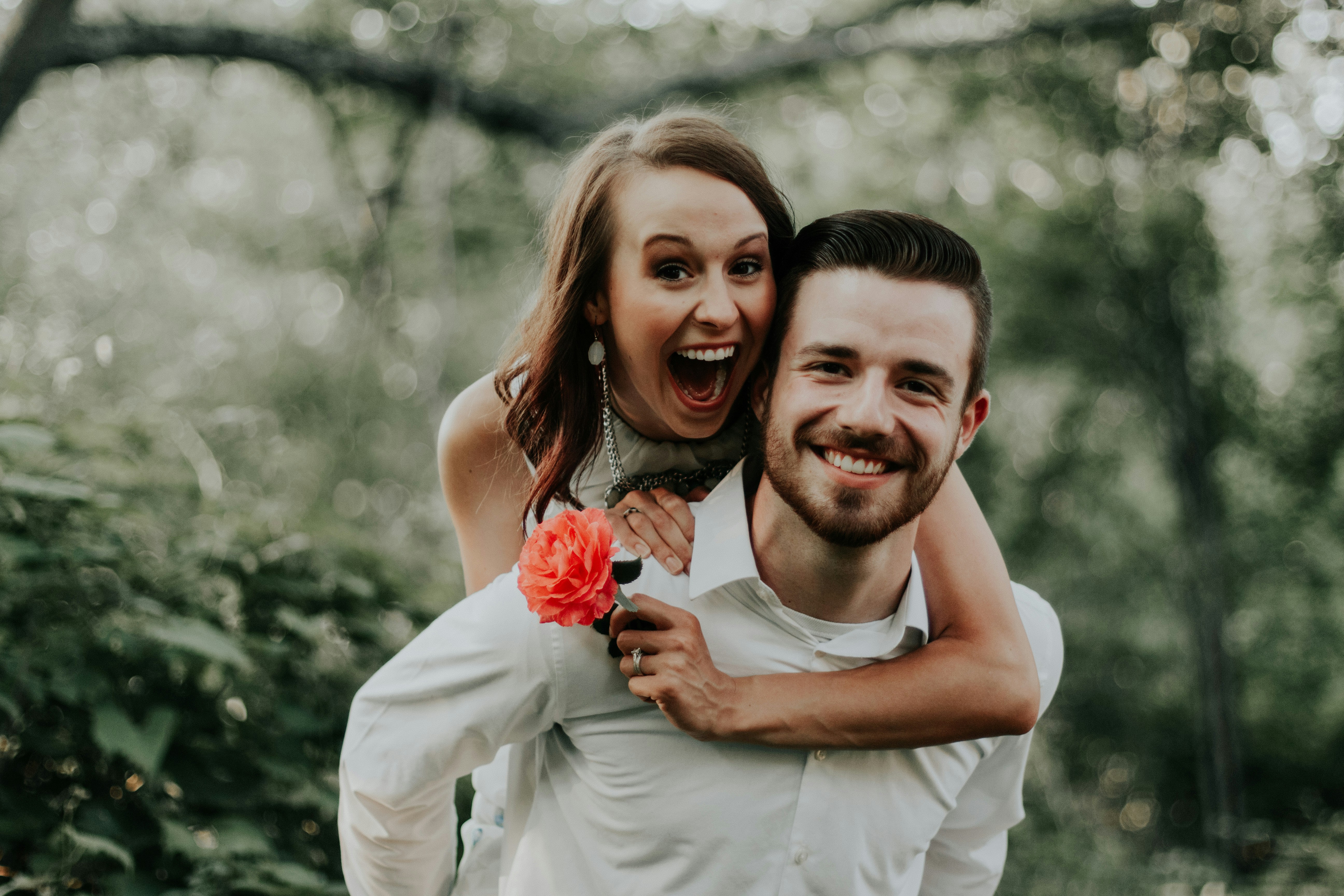 Una pareja feliz | Fuente: Unsplash