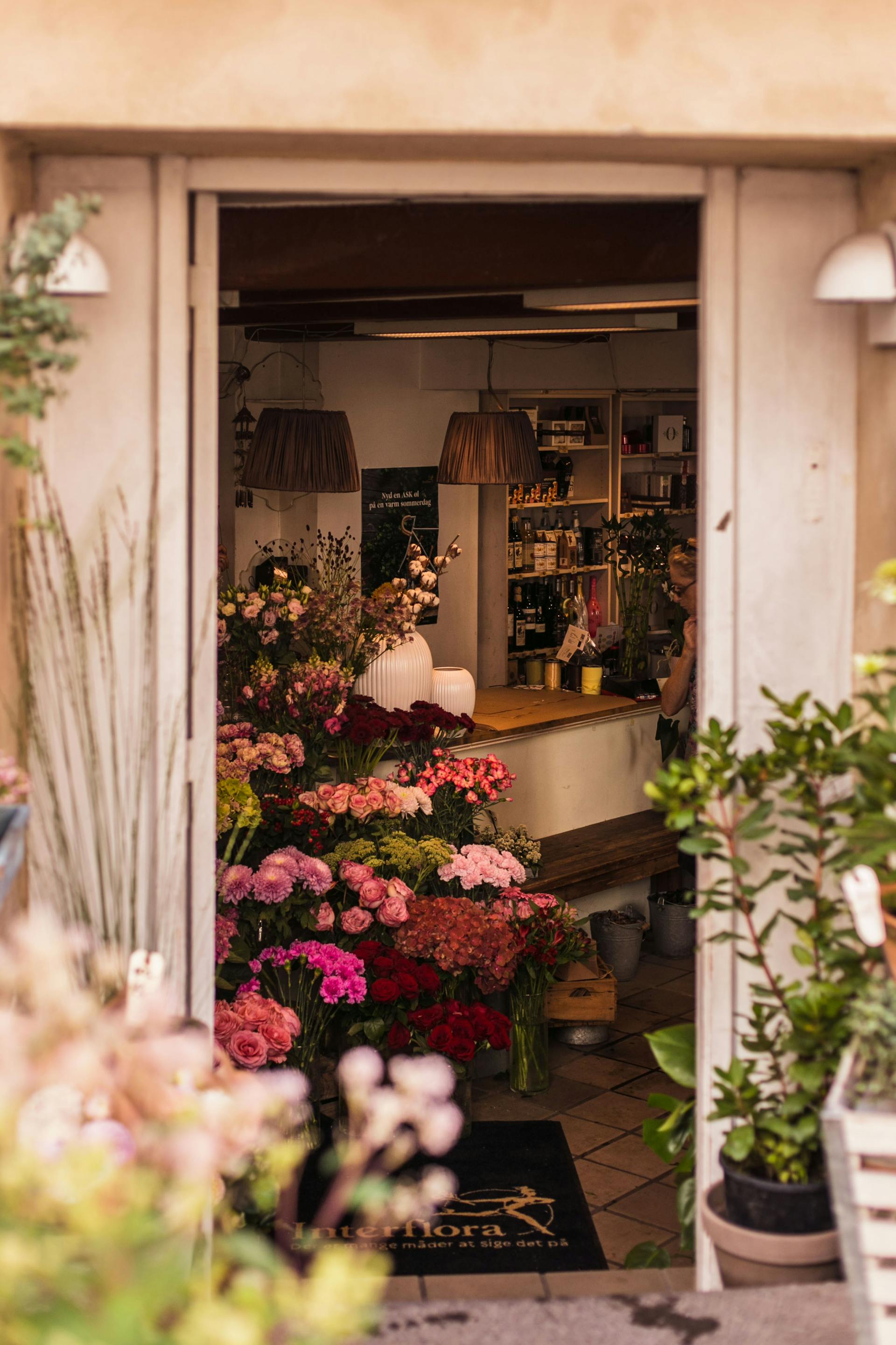 Exterior de una floristería | Fuente: Pexels