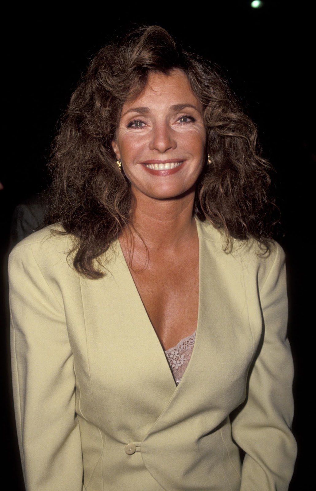 Jennifer O'Neill durante la fiesta de compromiso de Bernstein el 21 de abril de 1992, en Century City, California | Fuente: Getty Images