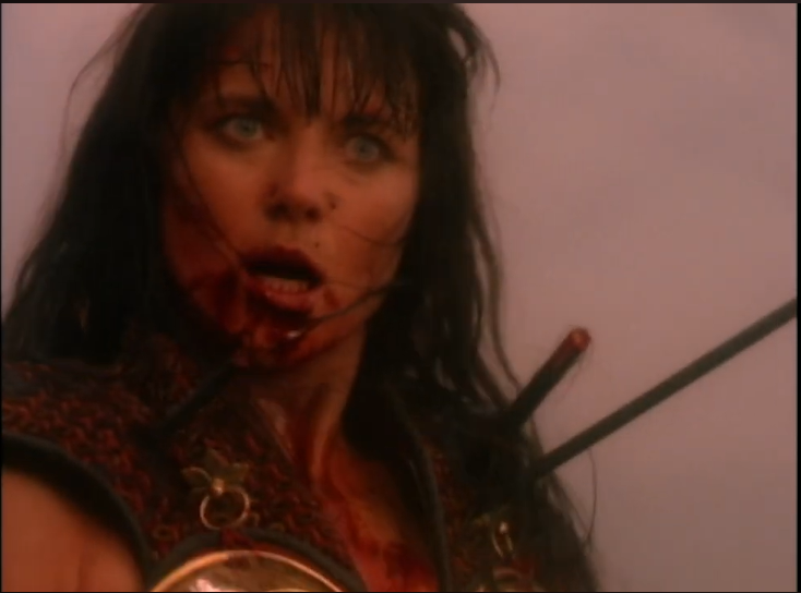 Lucy Lawless como Xena en el último episodio de "Xena: Warrior Princess", del 8 de febrero de 2022 | Fuente: @HerculesXena