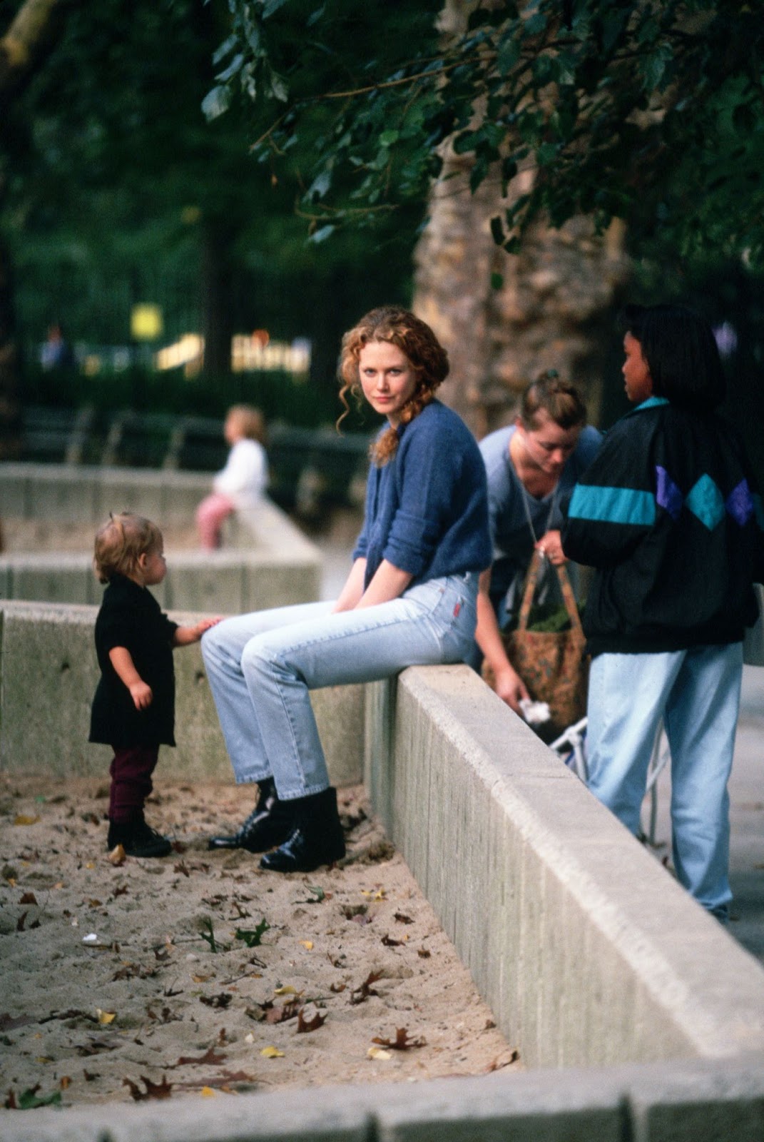 Nicole Kidman fotografiada con Isabella en 1994 | Fuente: Getty Images