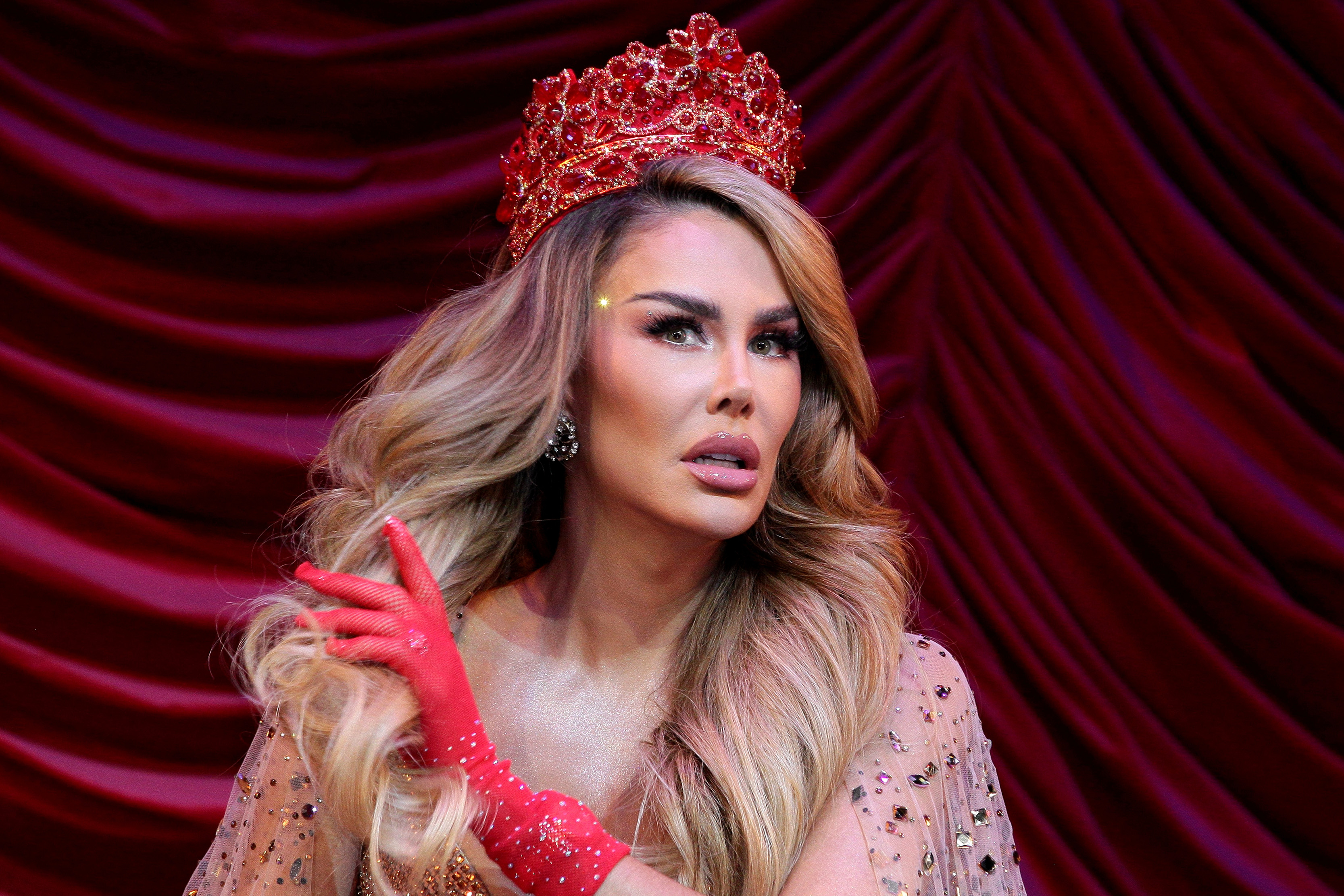Ninel Conde durante una conferencia de prensa el 20 de noviembre de 2025 en la Ciudad de México. | Fuente: Getty Images