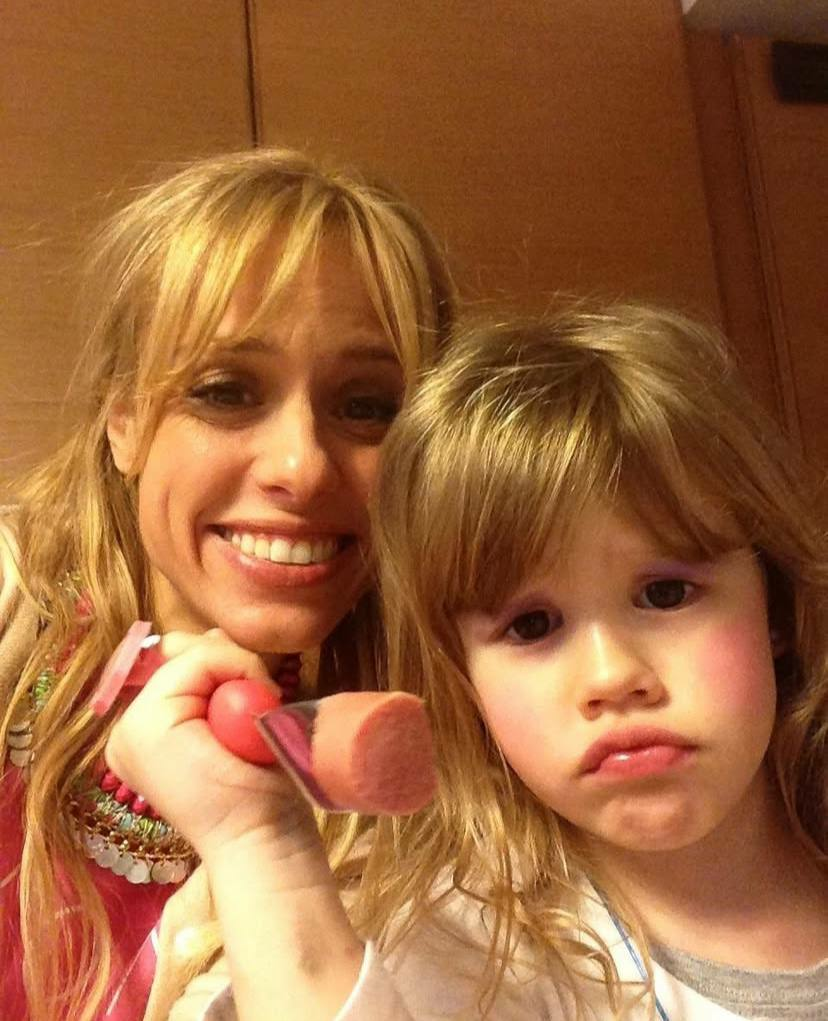 Mariana Fabbiani con su hija Matilda. | Foto: Instagram.com/marianafabbiani