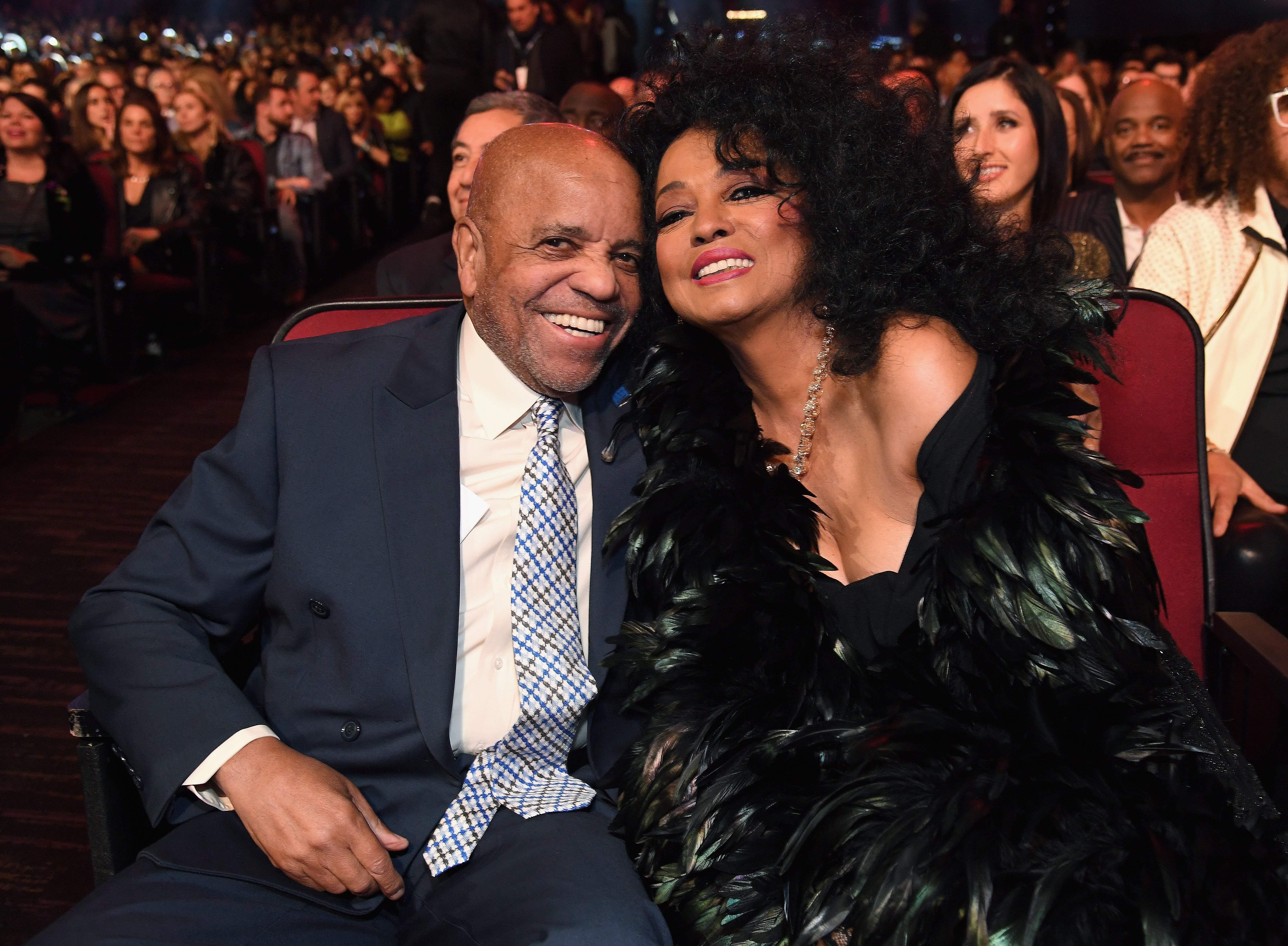 Berry Gordy y Diana Ross asisten a Motown 60: A Grammy Celebration en Microsoft Theatre el 12 de febrero de 2019 en Los Ángeles, California | Foto: Getty Images