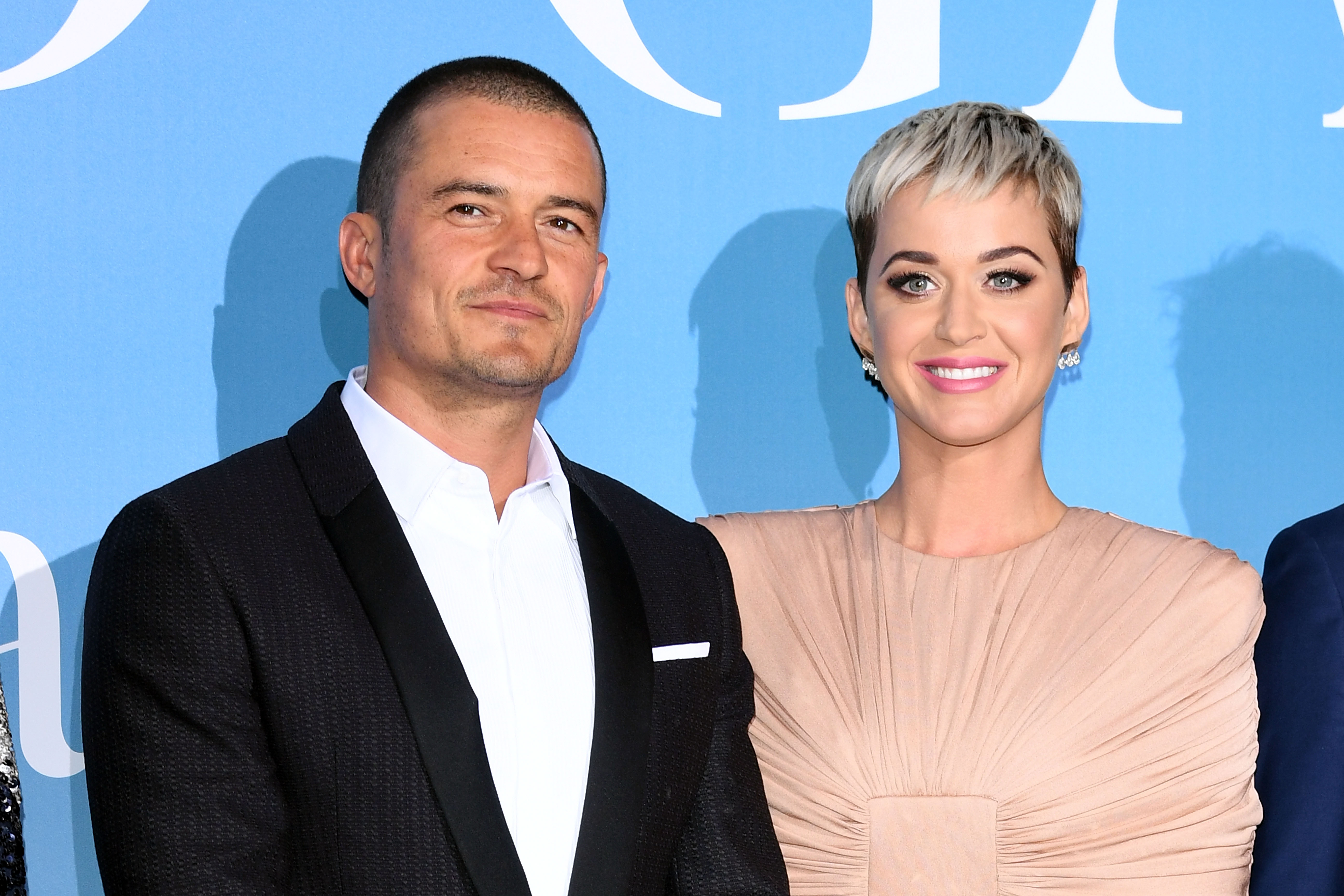 Katy Perry y Orlando Bloom estuvieron juntos nueve años antes de separarse en 2025. La expareja, que aparece en esta foto tomada en una gala en Mónaco el 26 de septiembre de 2018, ahora comparten la crianza de su hija, Daisy. | Fuente: Getty Images